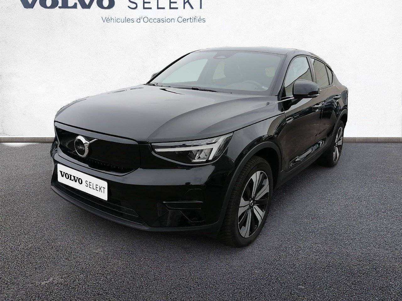VOLVO C40