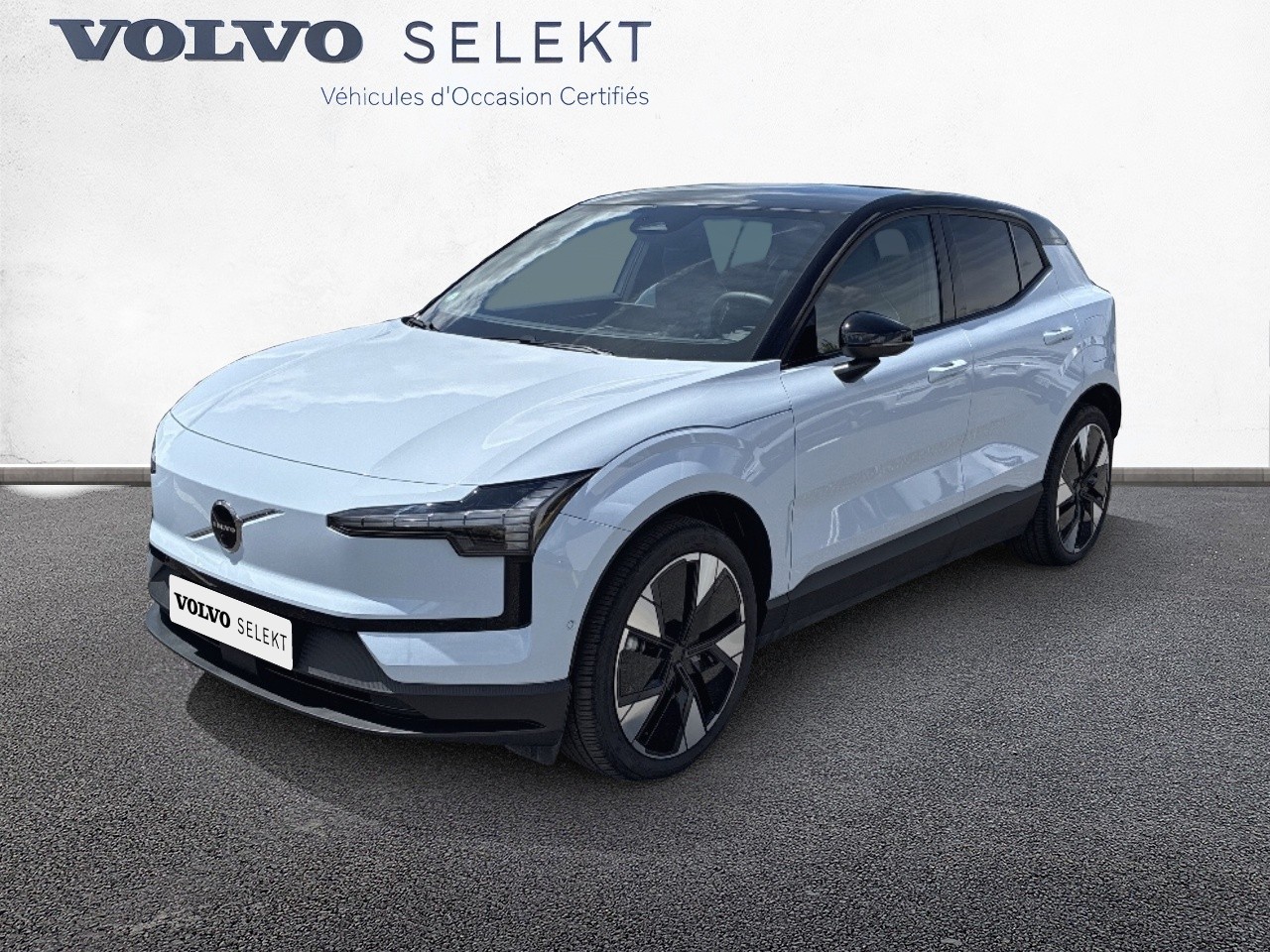 VOLVO EX30