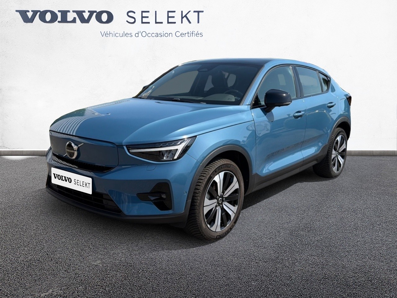 VOLVO C40