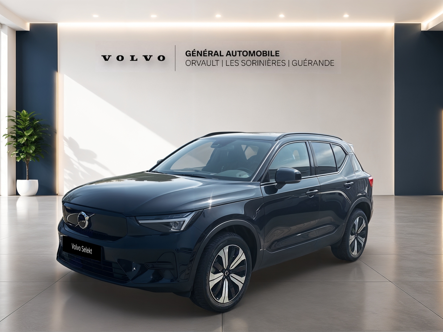 VOLVO XC40