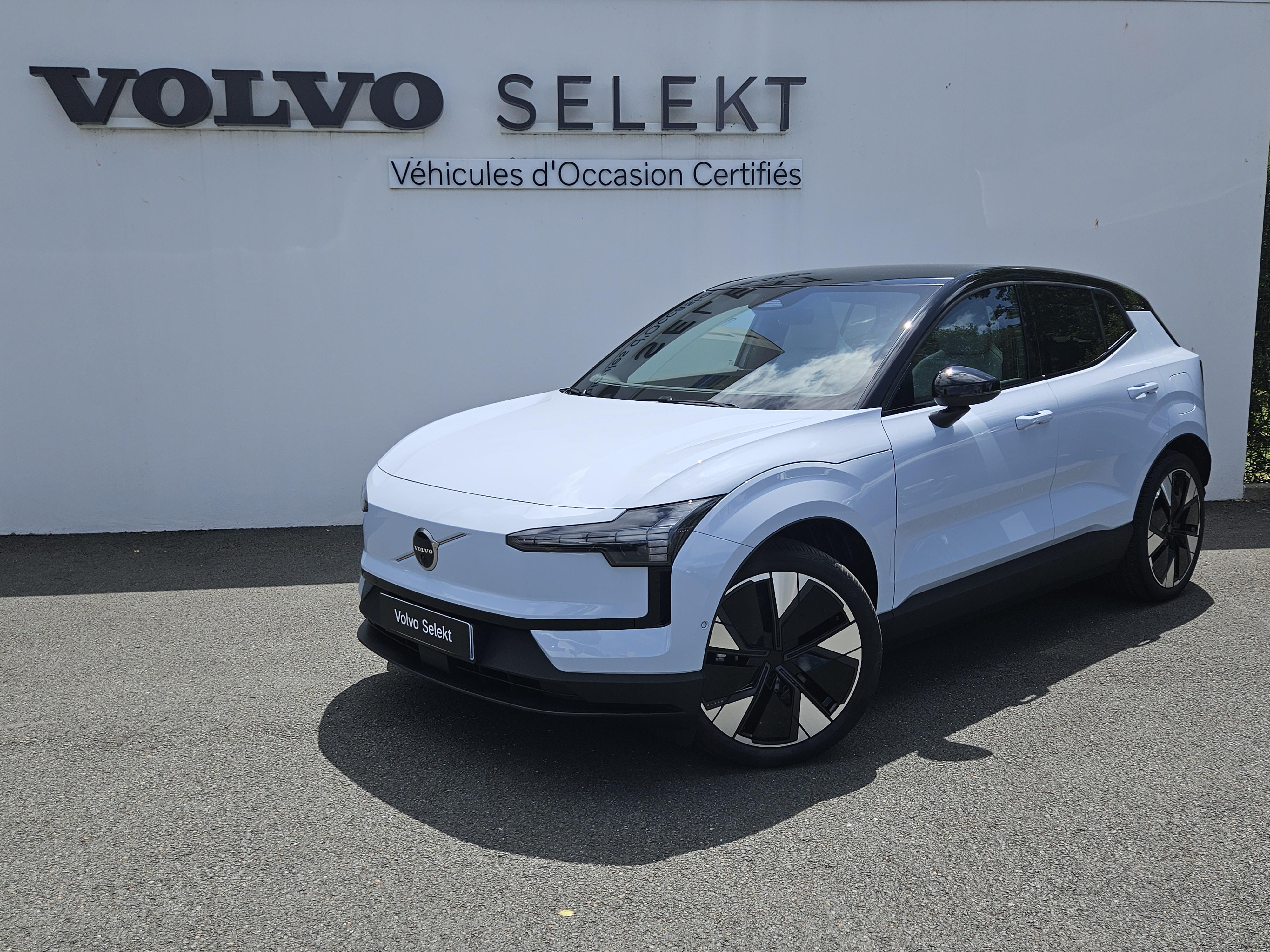 VOLVO EX30