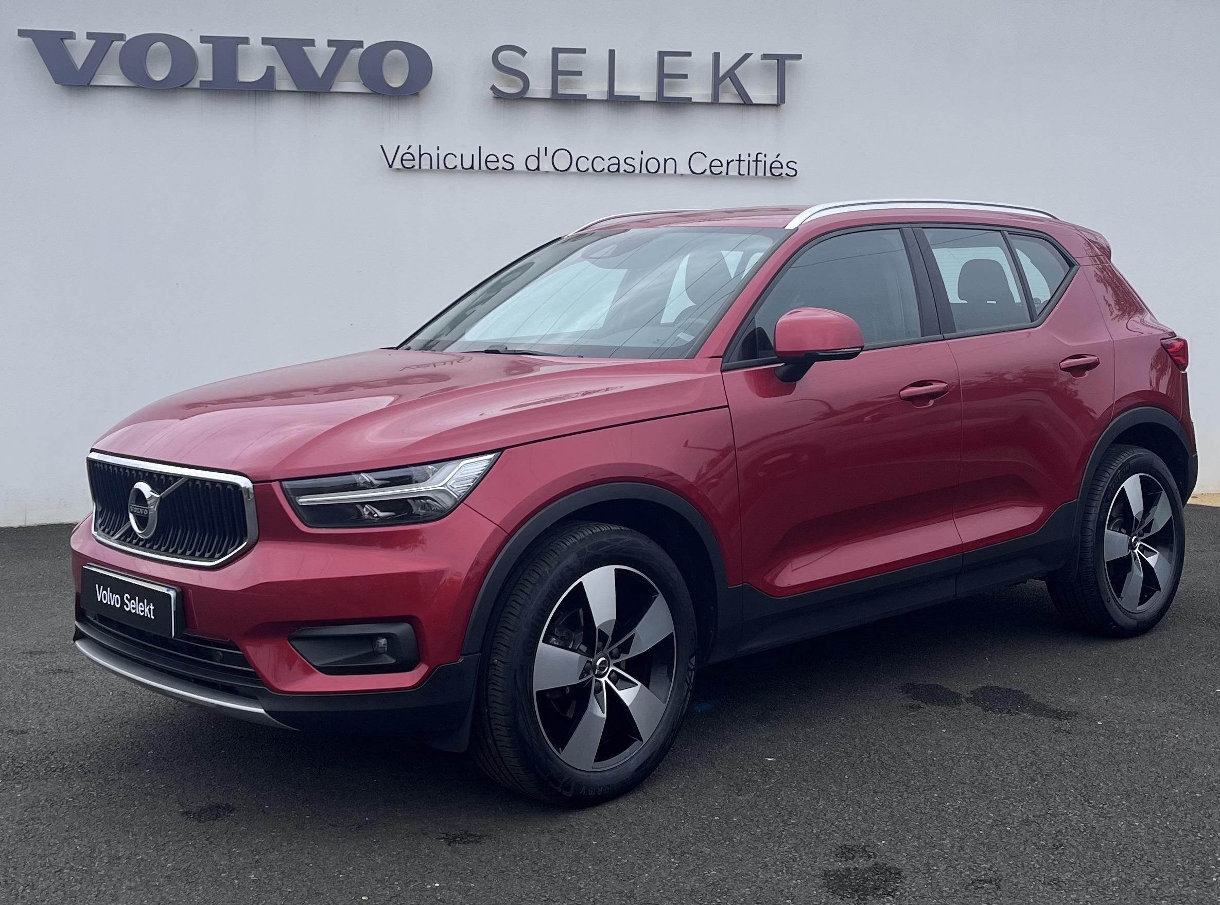 VOLVO XC40