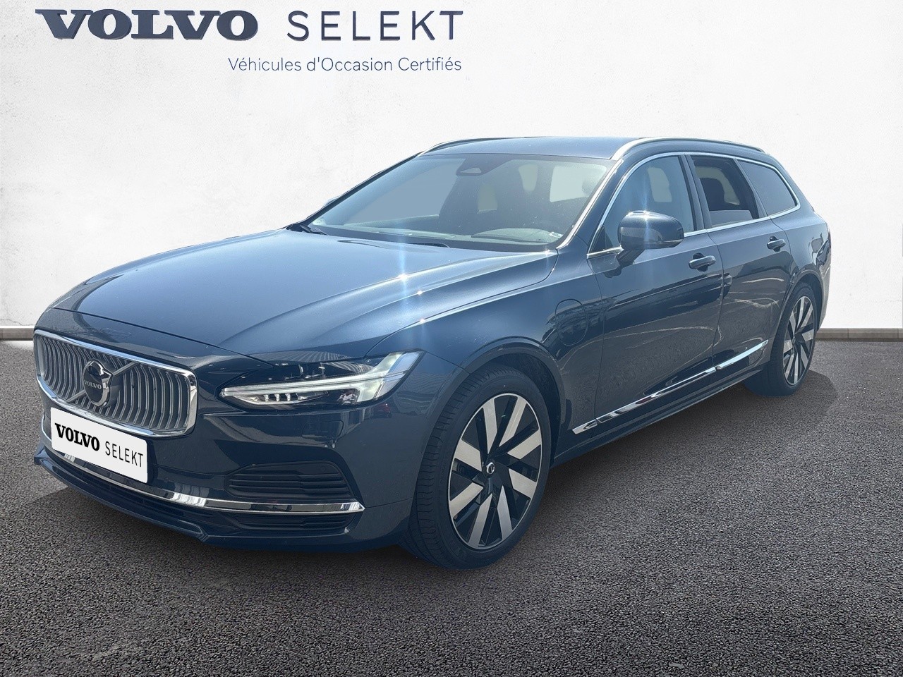 VOLVO 