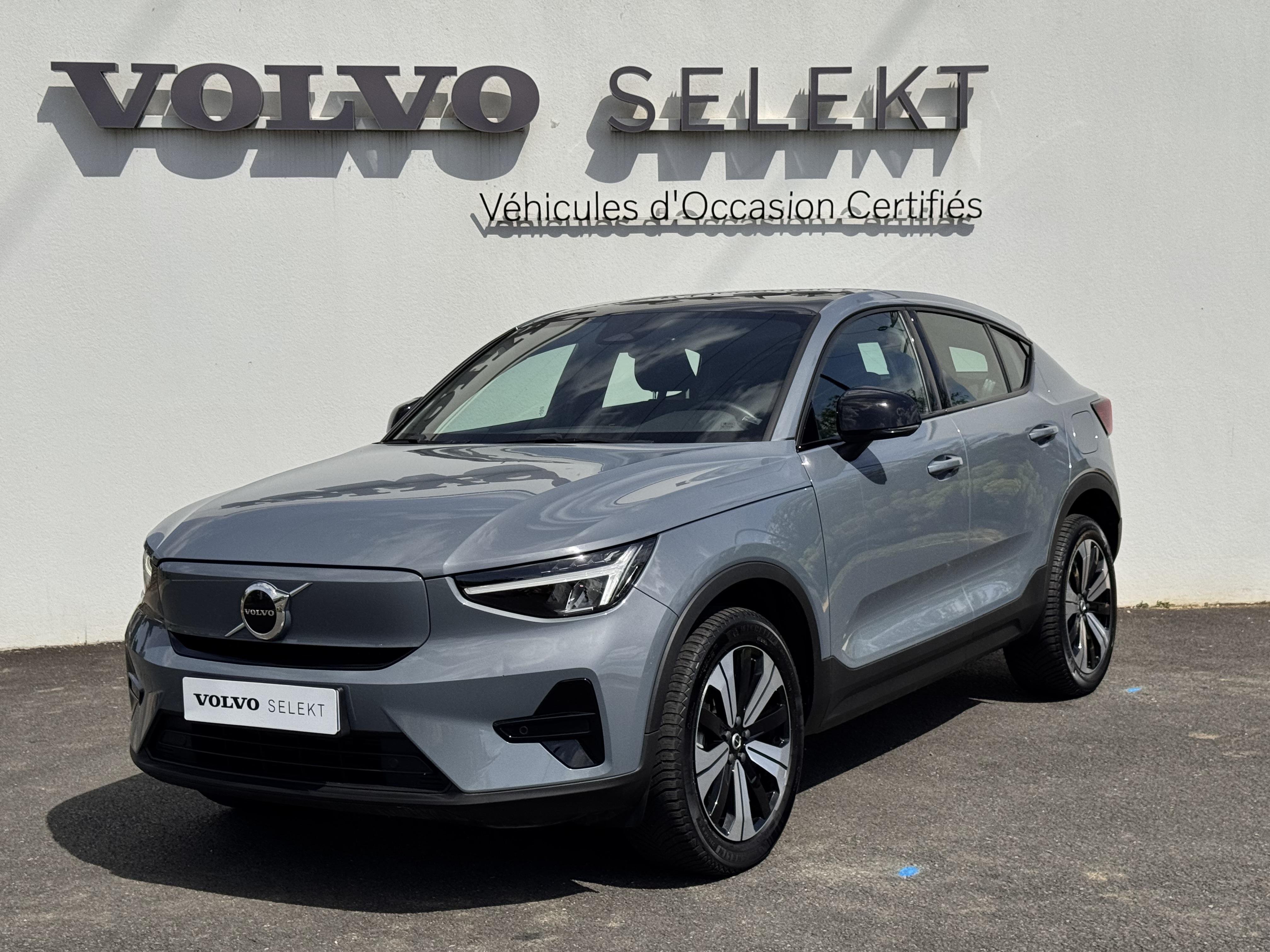VOLVO C40