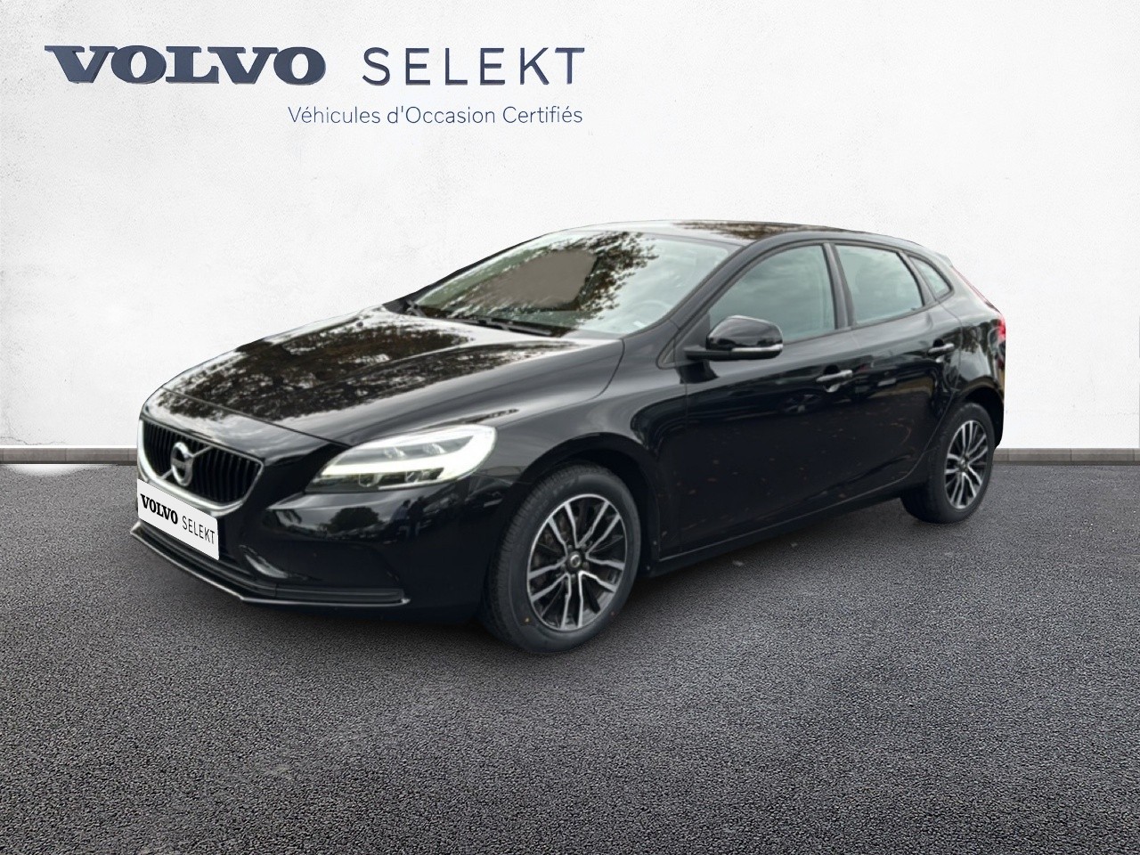 VOLVO V40