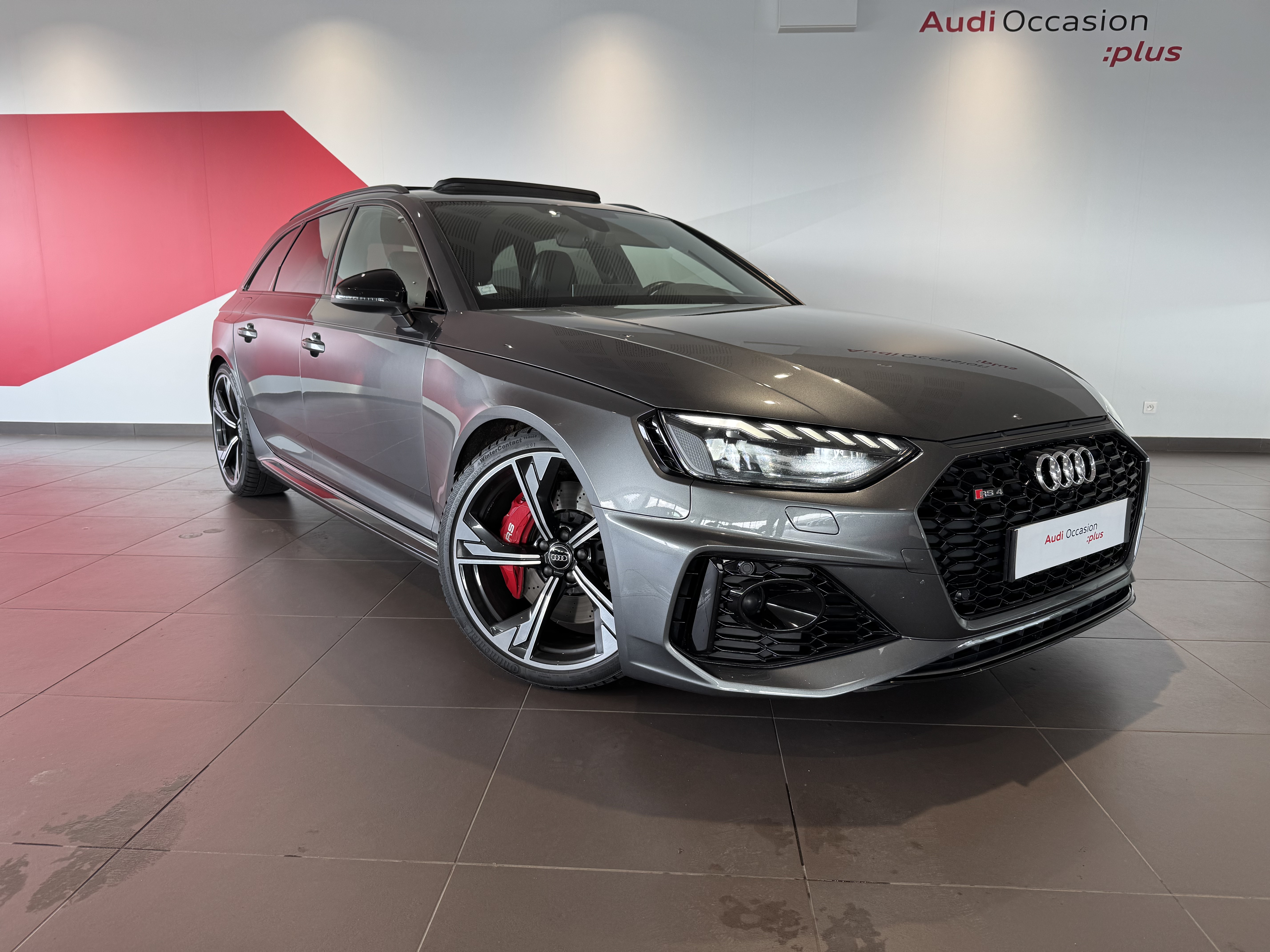 AUDI RS4 AVANT