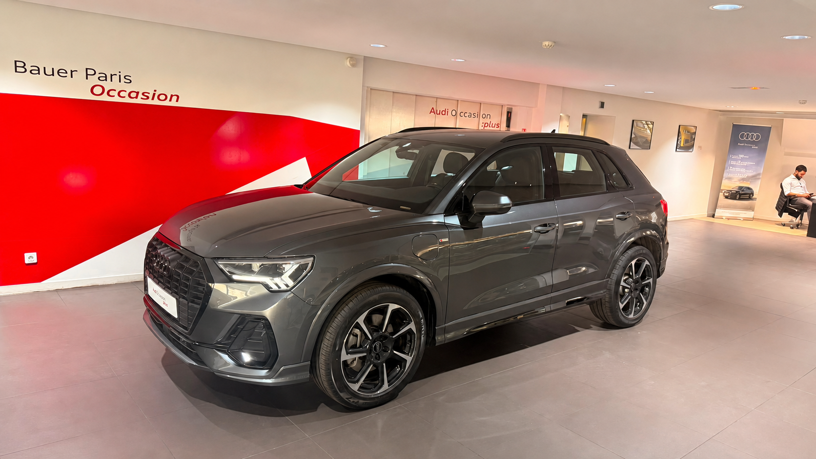 AUDI Q3