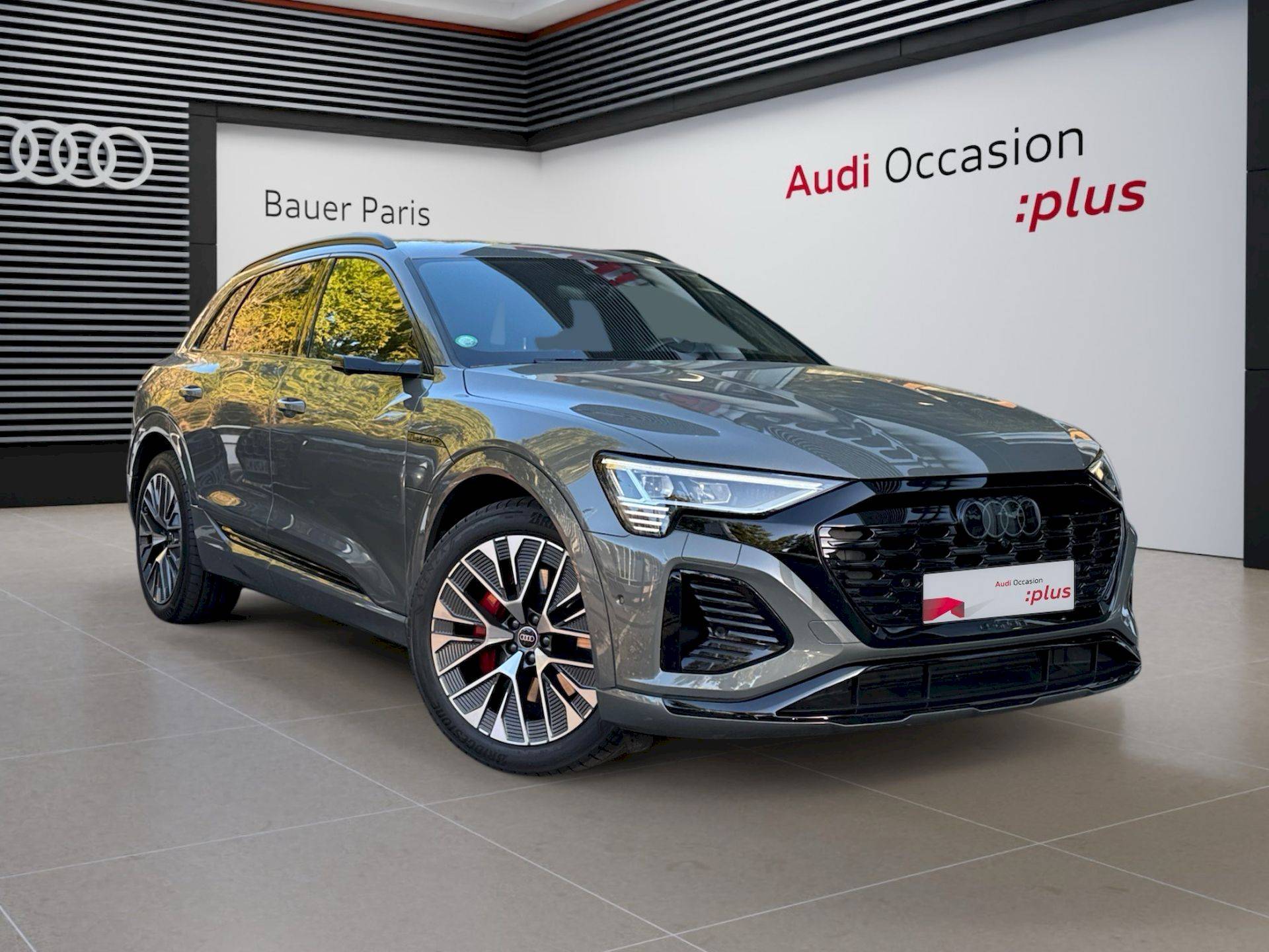 AUDI Q8 E-TRON