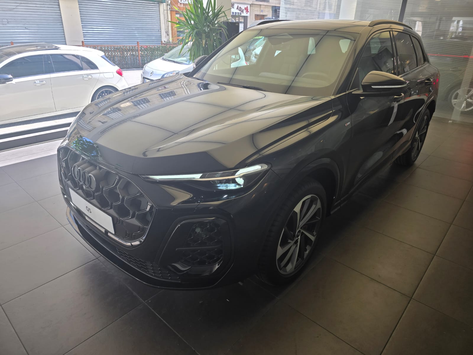 AUDI Q5