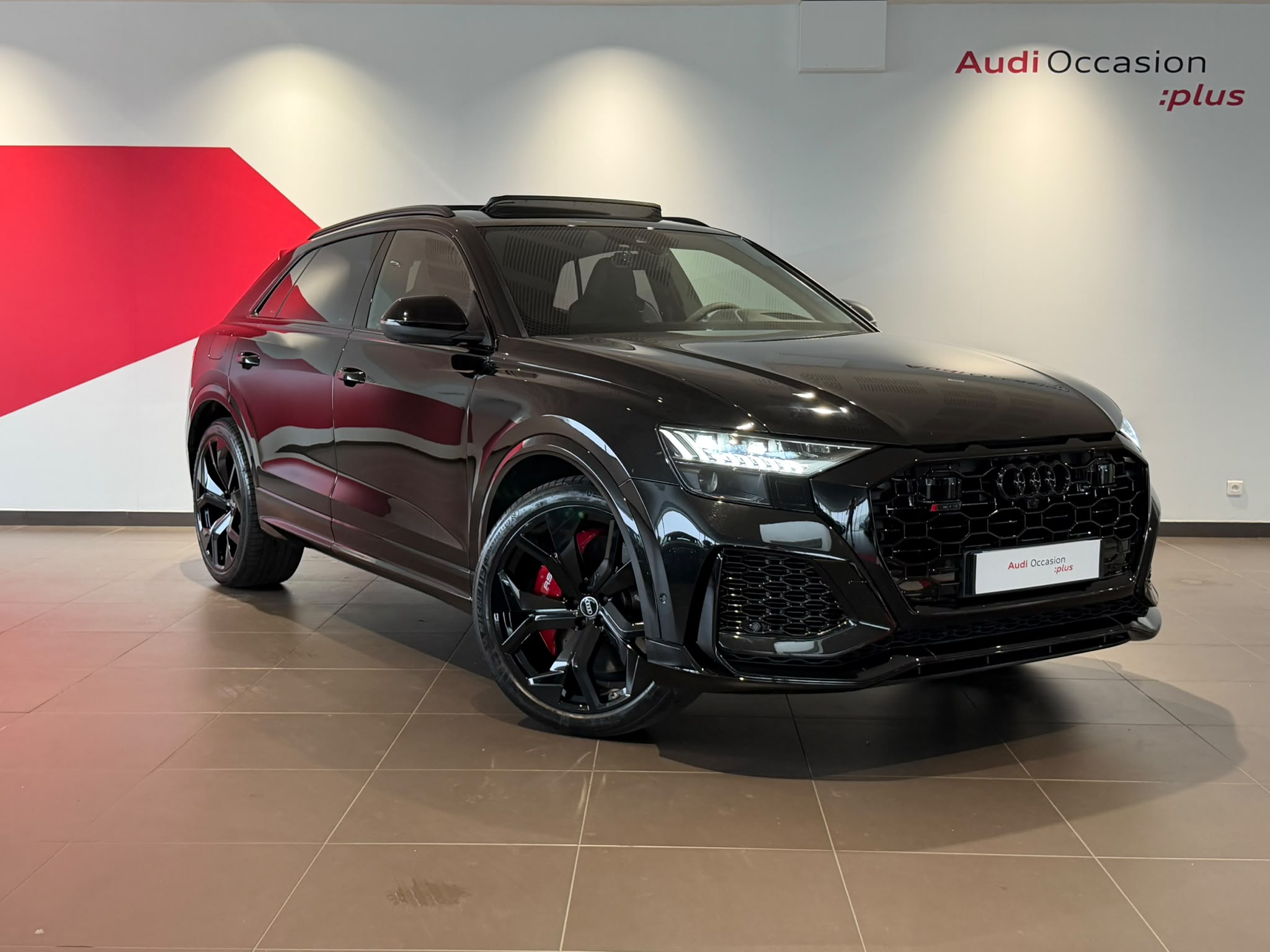 AUDI RS Q8