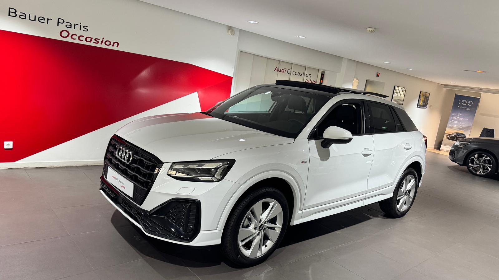 AUDI Q2