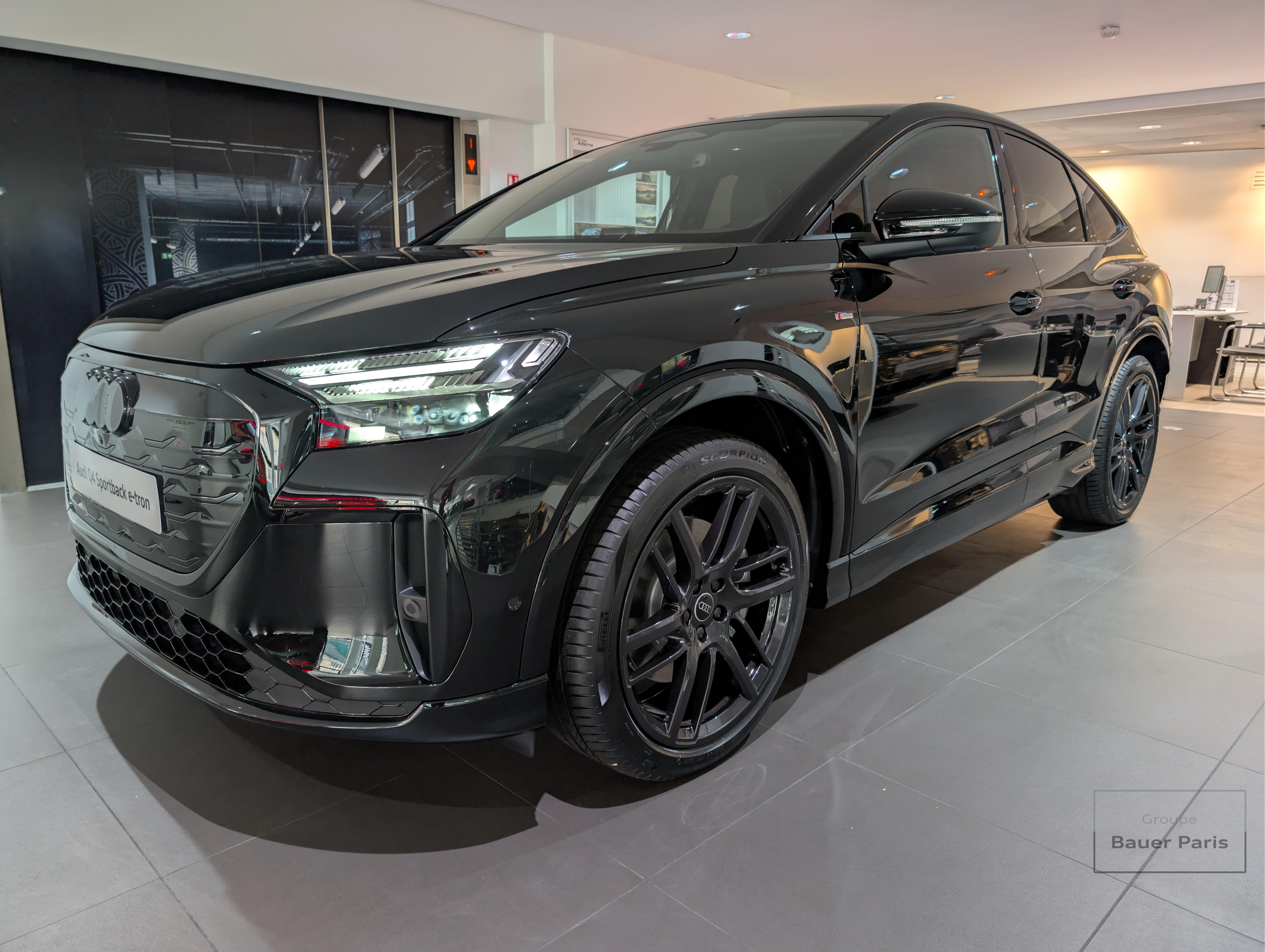 AUDI Q4 E-TRON SPORTBACK AUDI Q4 E-TRON SPORTBACK