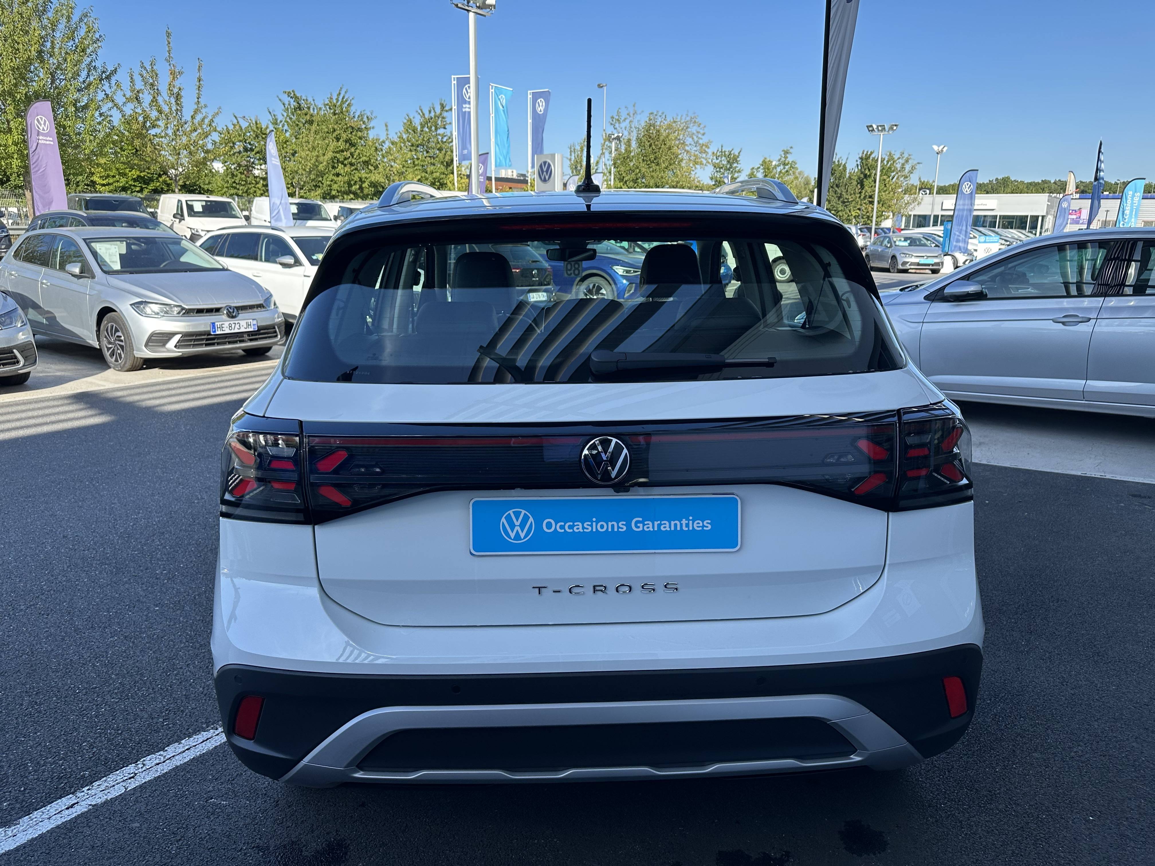 VOLKSWAGEN T-CROSS