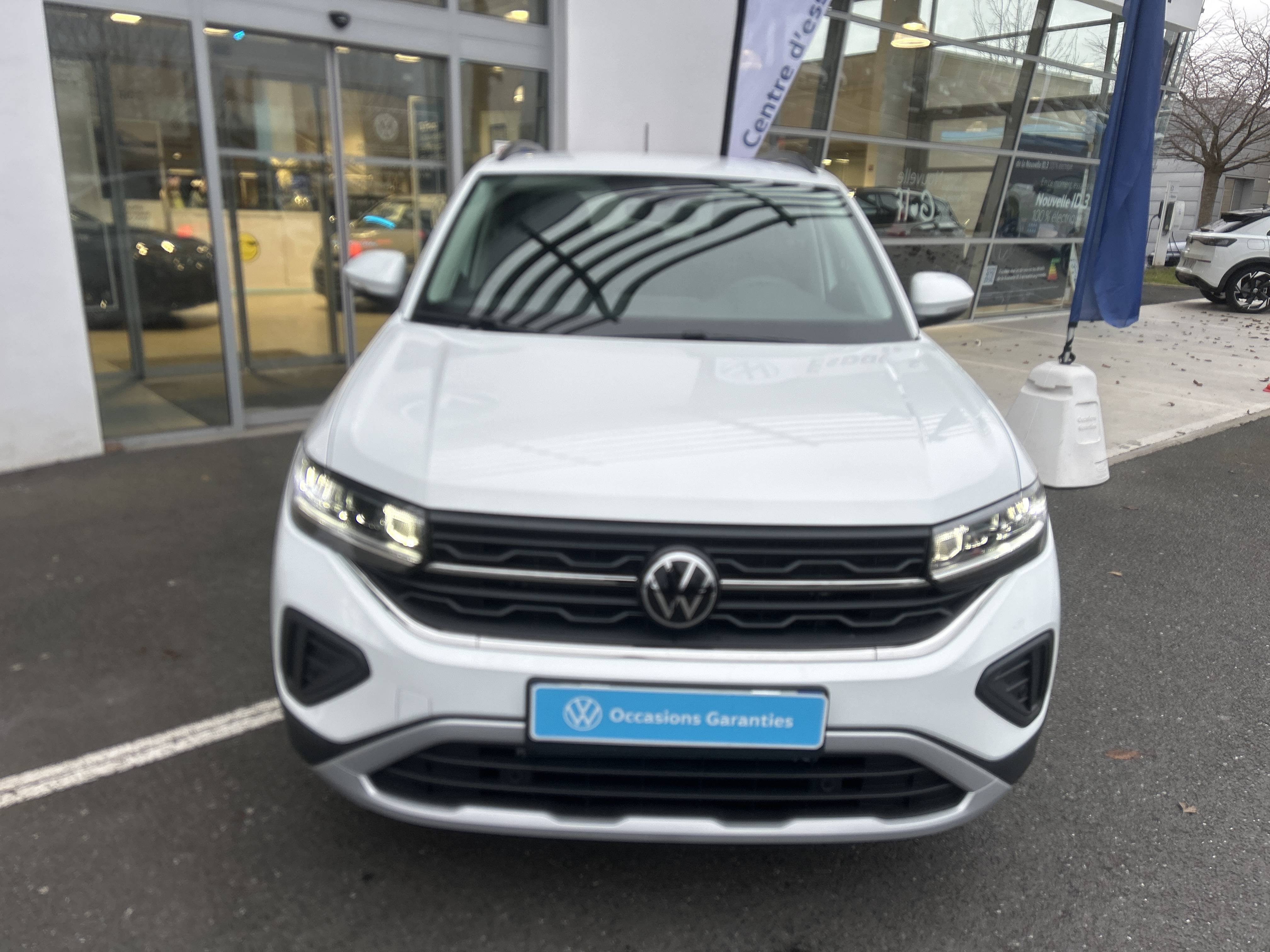 VOLKSWAGEN T-CROSS