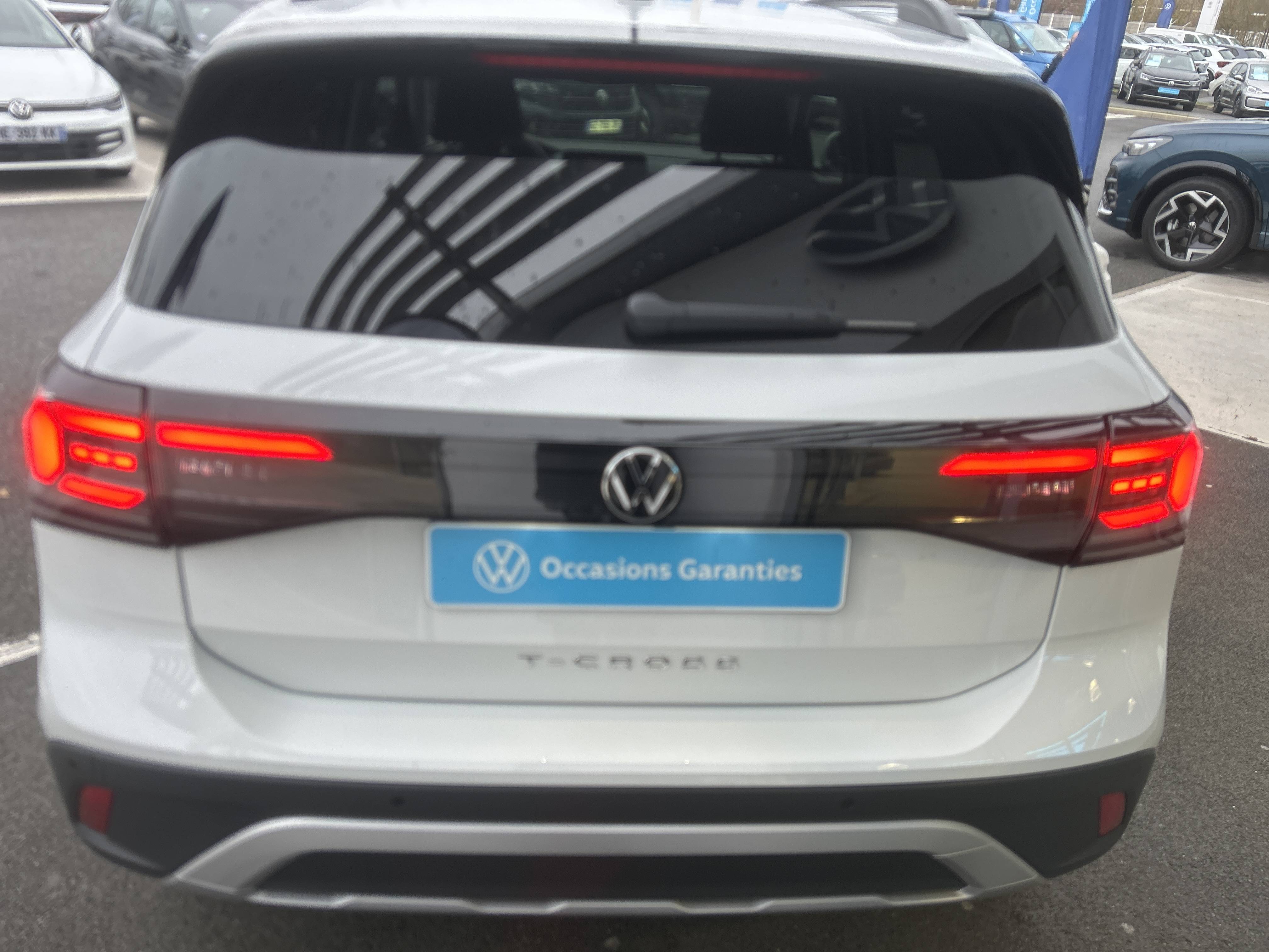 VOLKSWAGEN T-CROSS