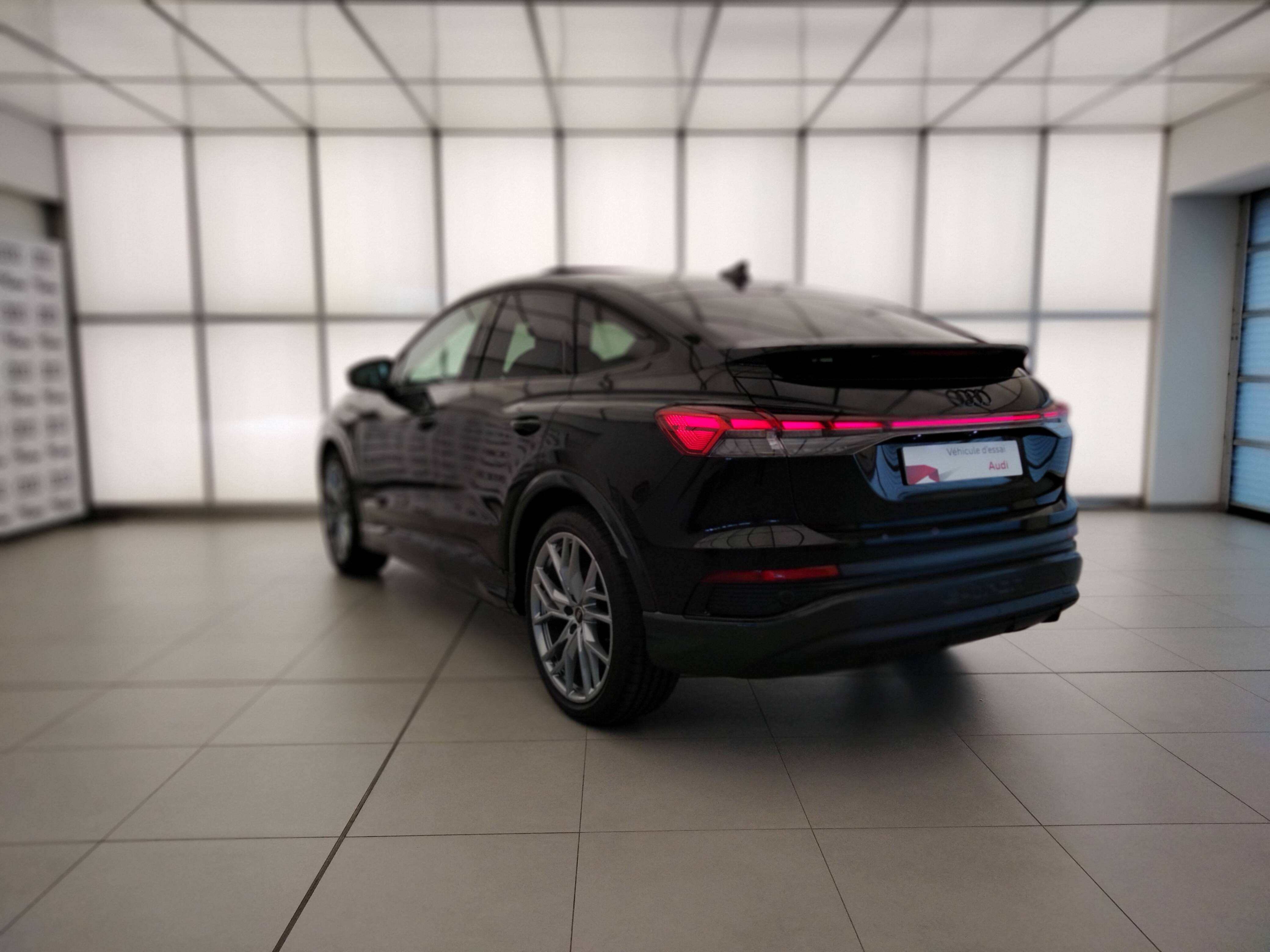 AUDI Q4 E-TRON SPORTBACK