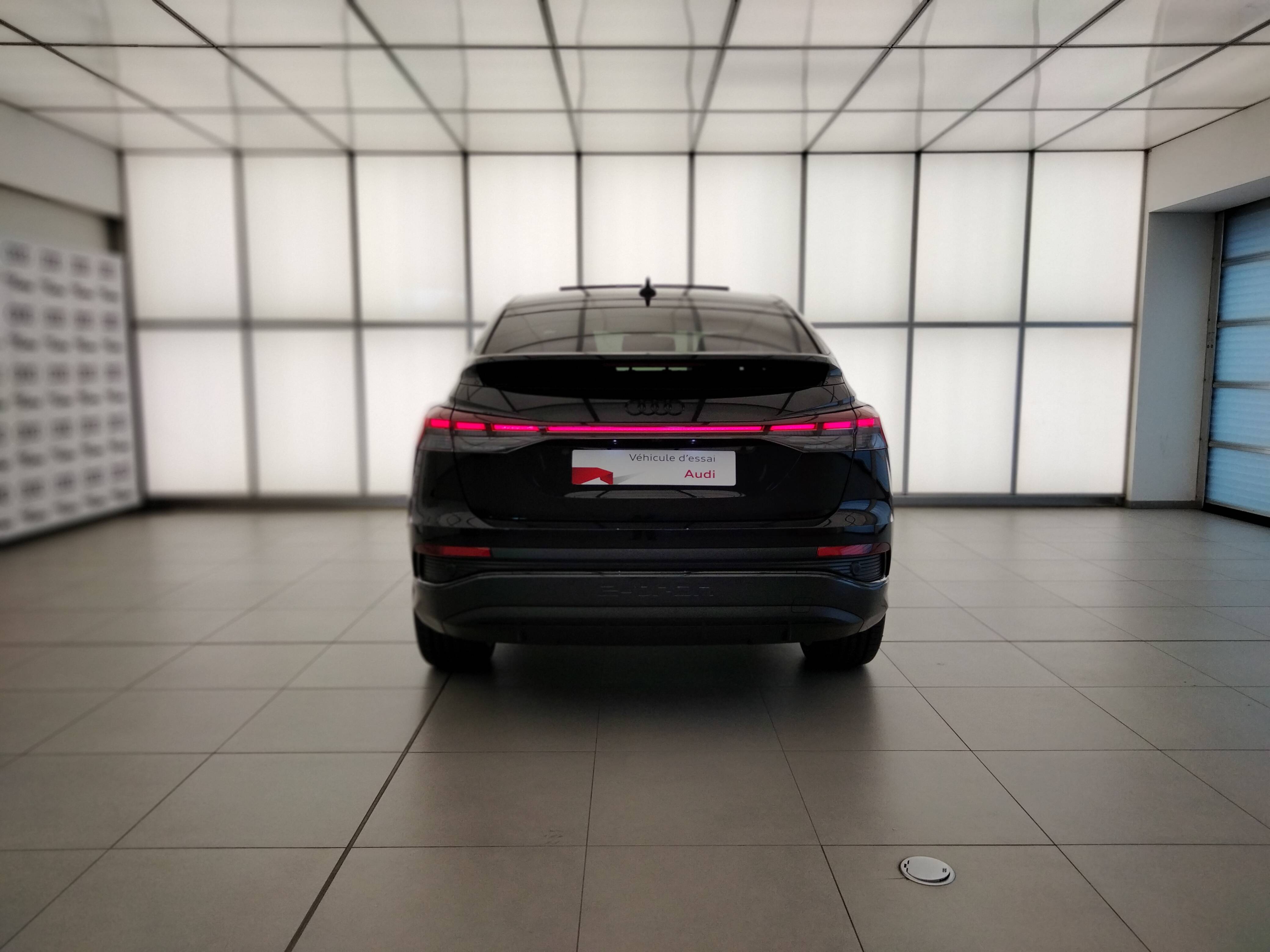 AUDI Q4 E-TRON SPORTBACK