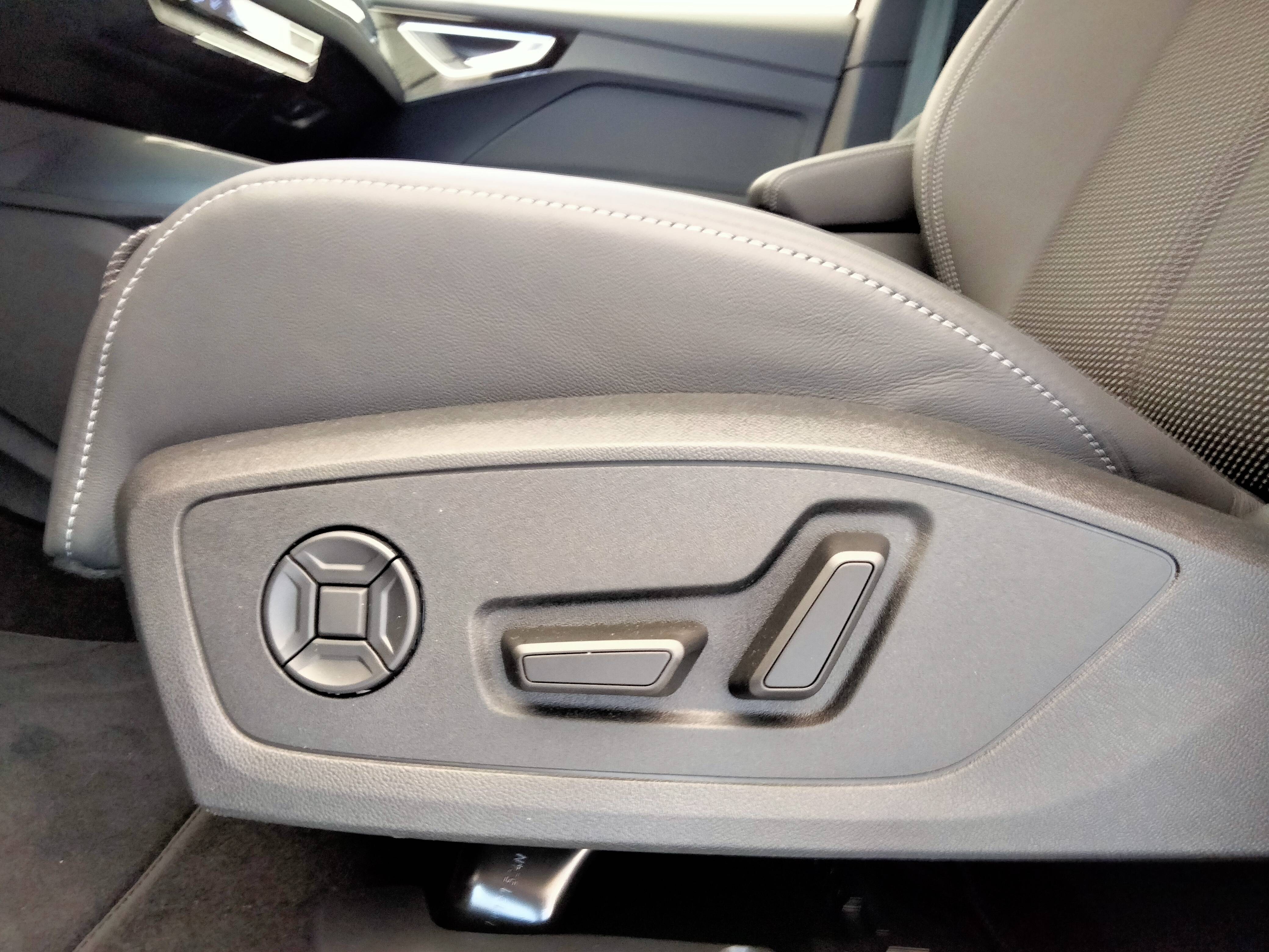 AUDI Q4 E-TRON SPORTBACK