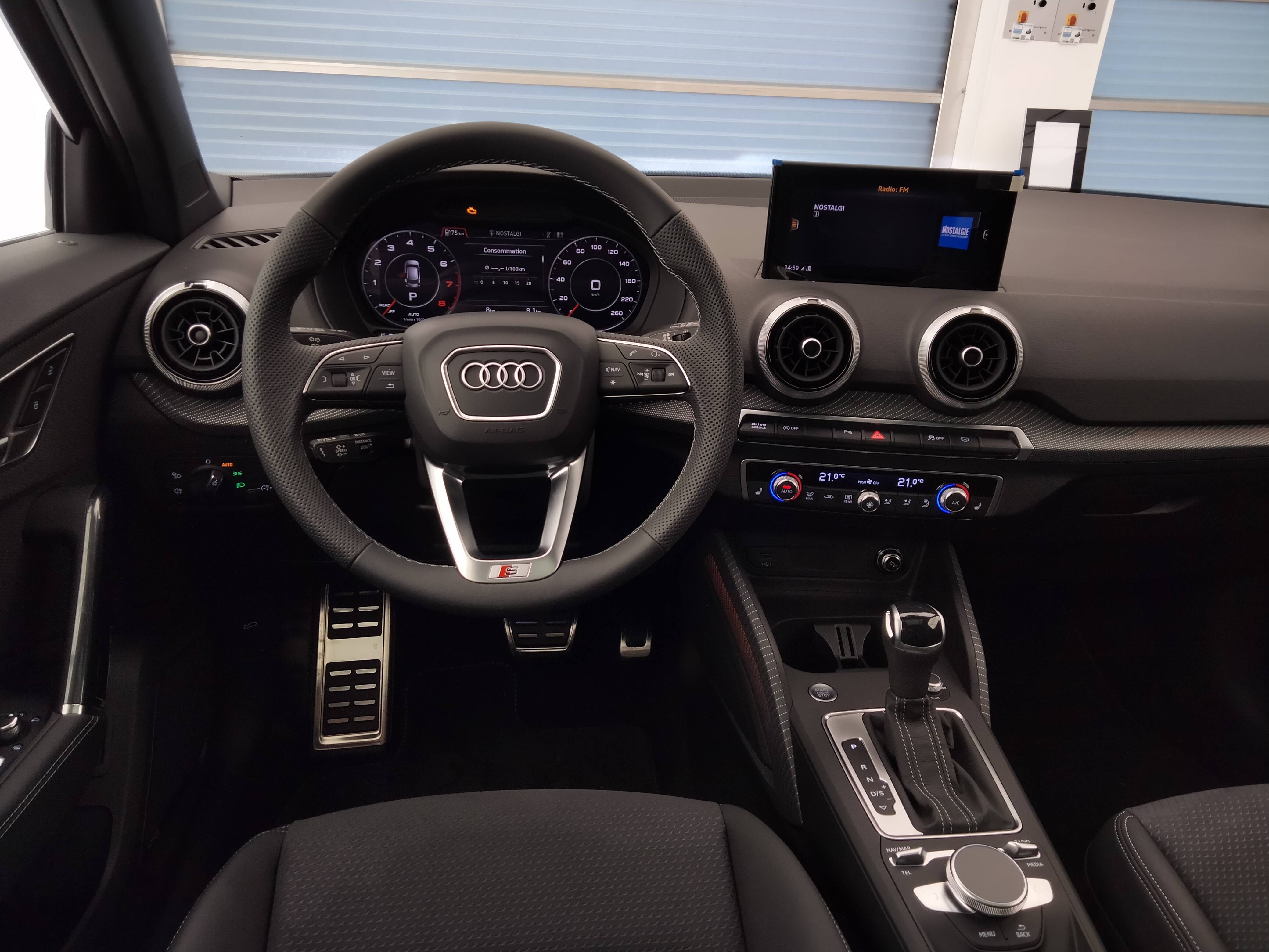AUDI Q2