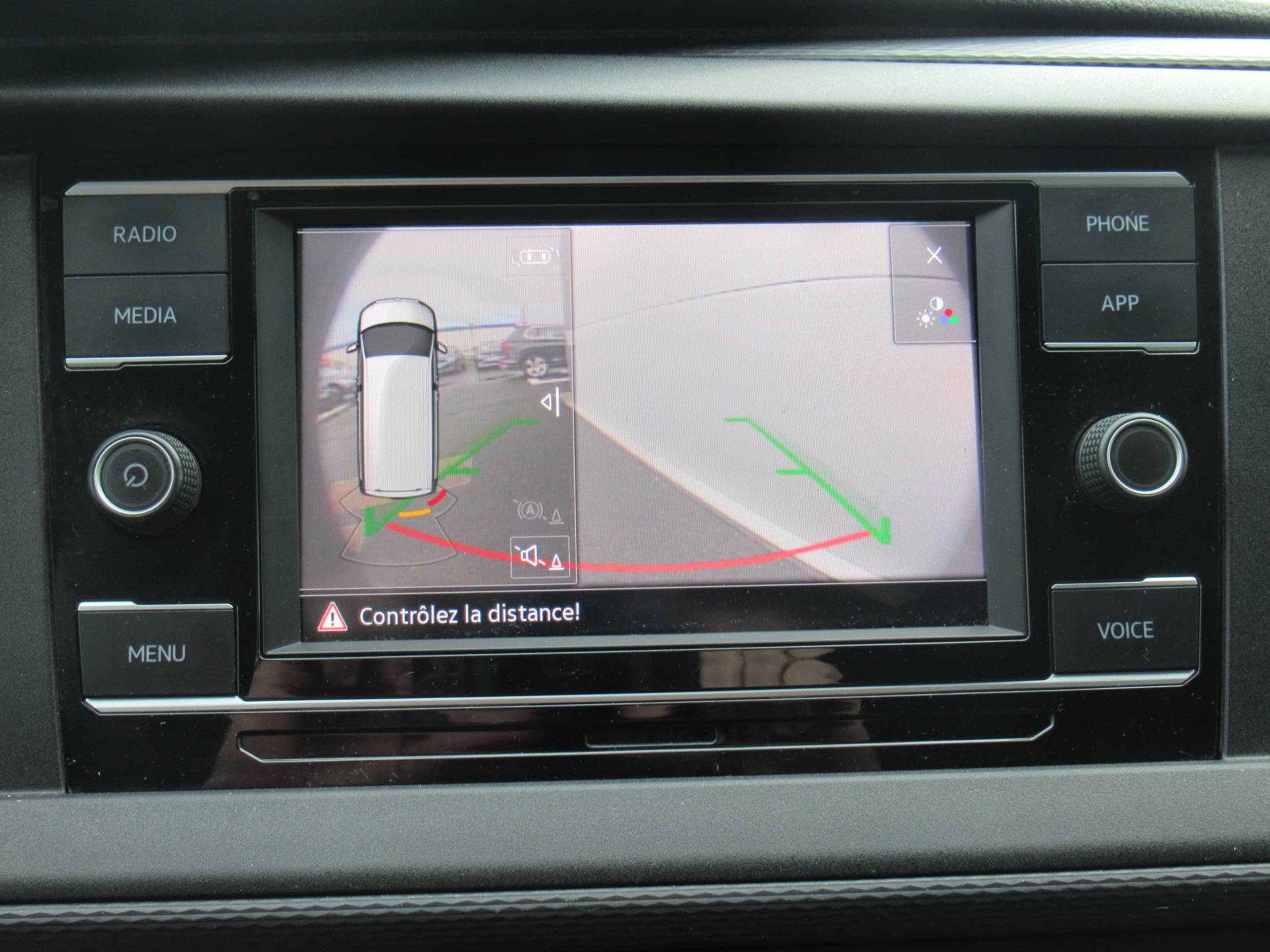 VOLKSWAGEN UTILITAIRES TRANSPORTER 6.1 VAN