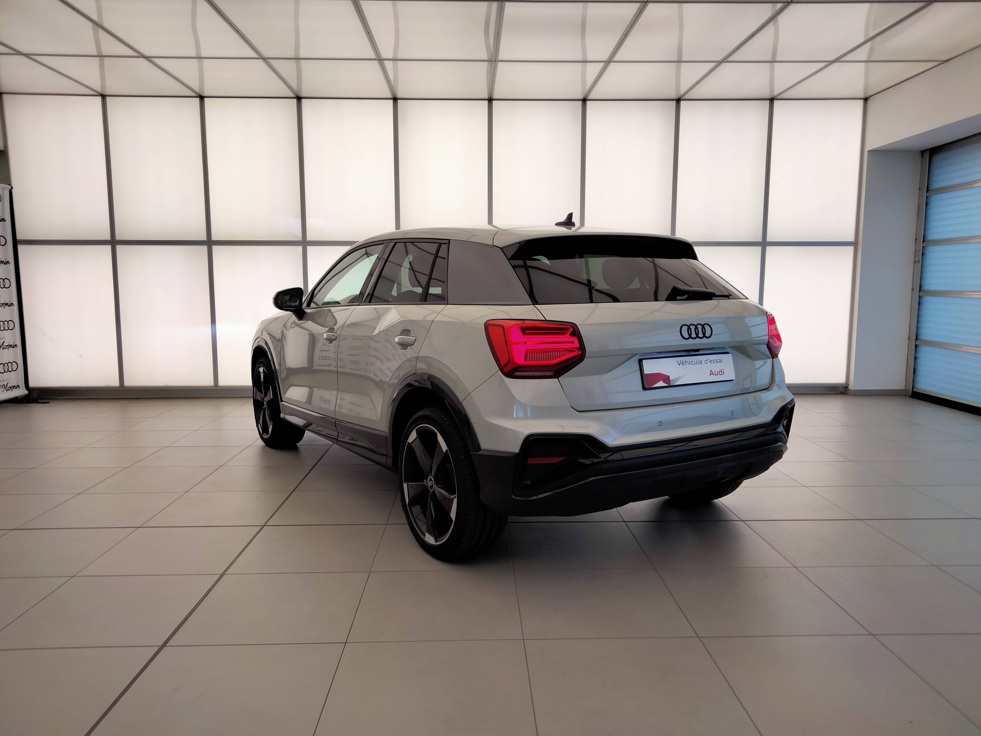AUDI Q2