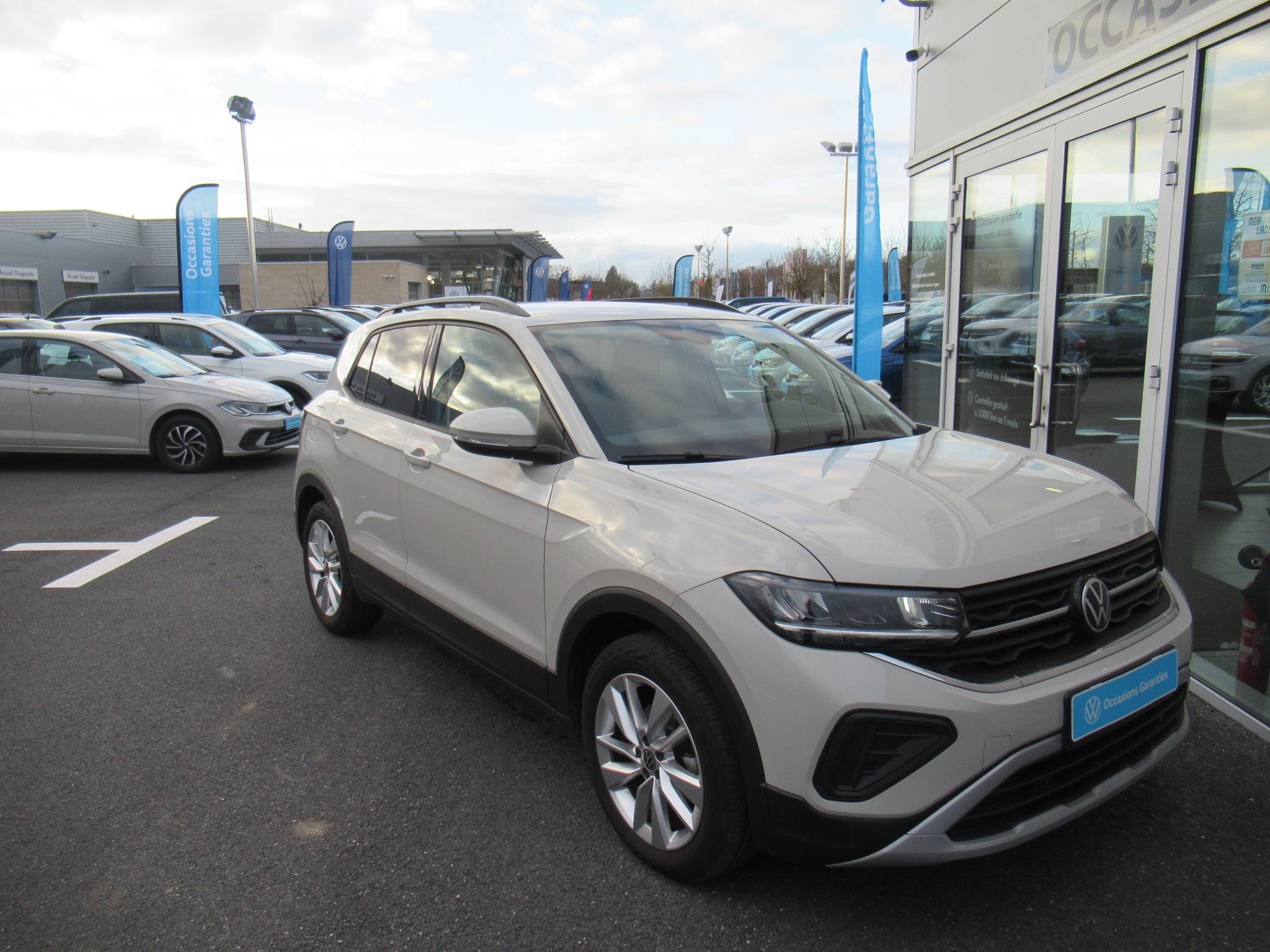 VOLKSWAGEN T-CROSS