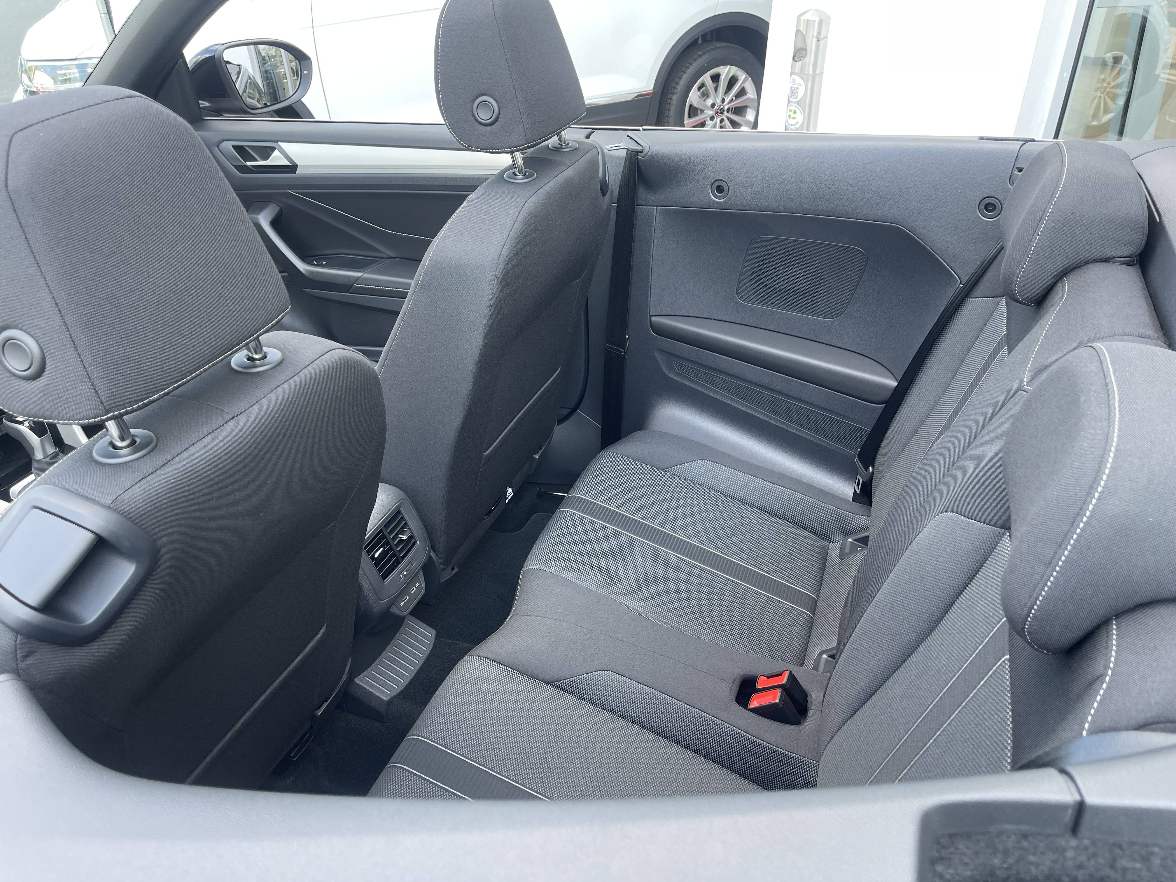 VOLKSWAGEN T-ROC CABRIOLET