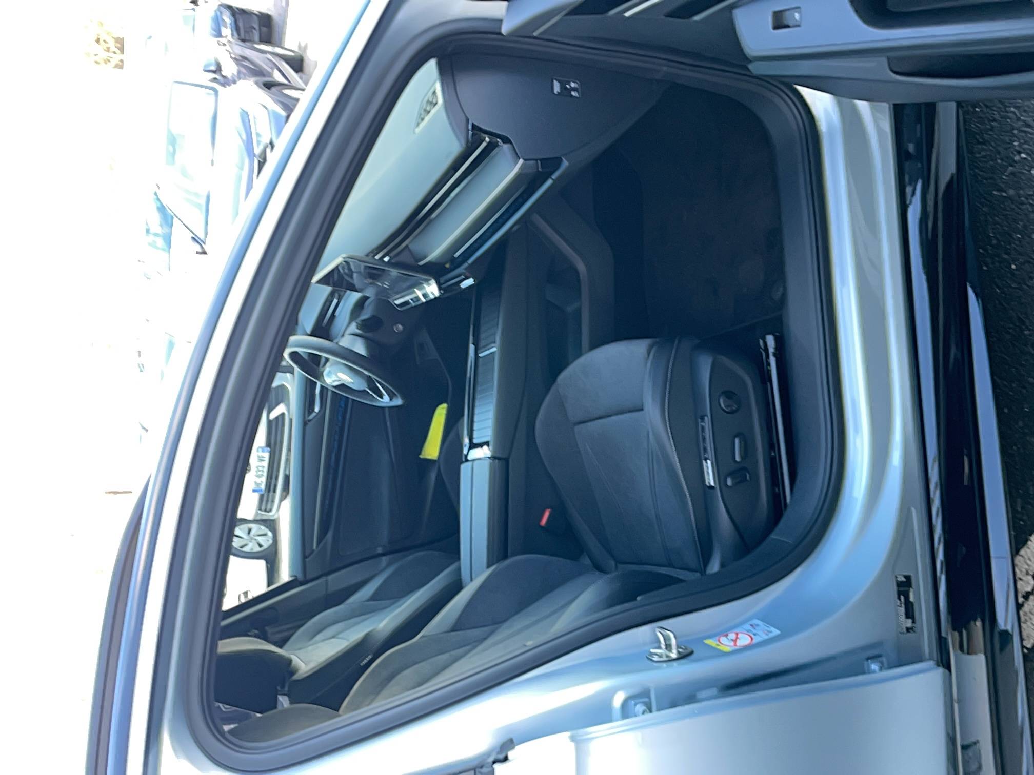 VOLKSWAGEN ID.7 TOURER