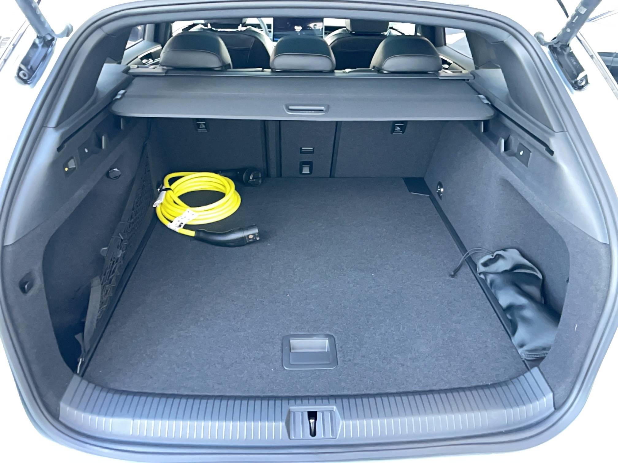 VOLKSWAGEN ID.7 TOURER