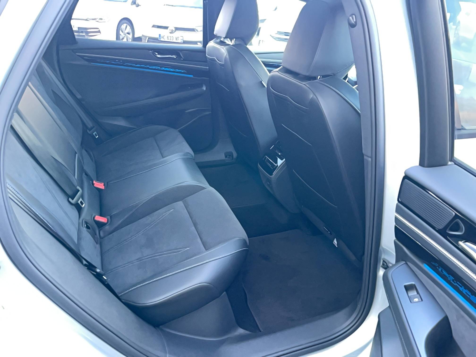 VOLKSWAGEN ID.7 TOURER