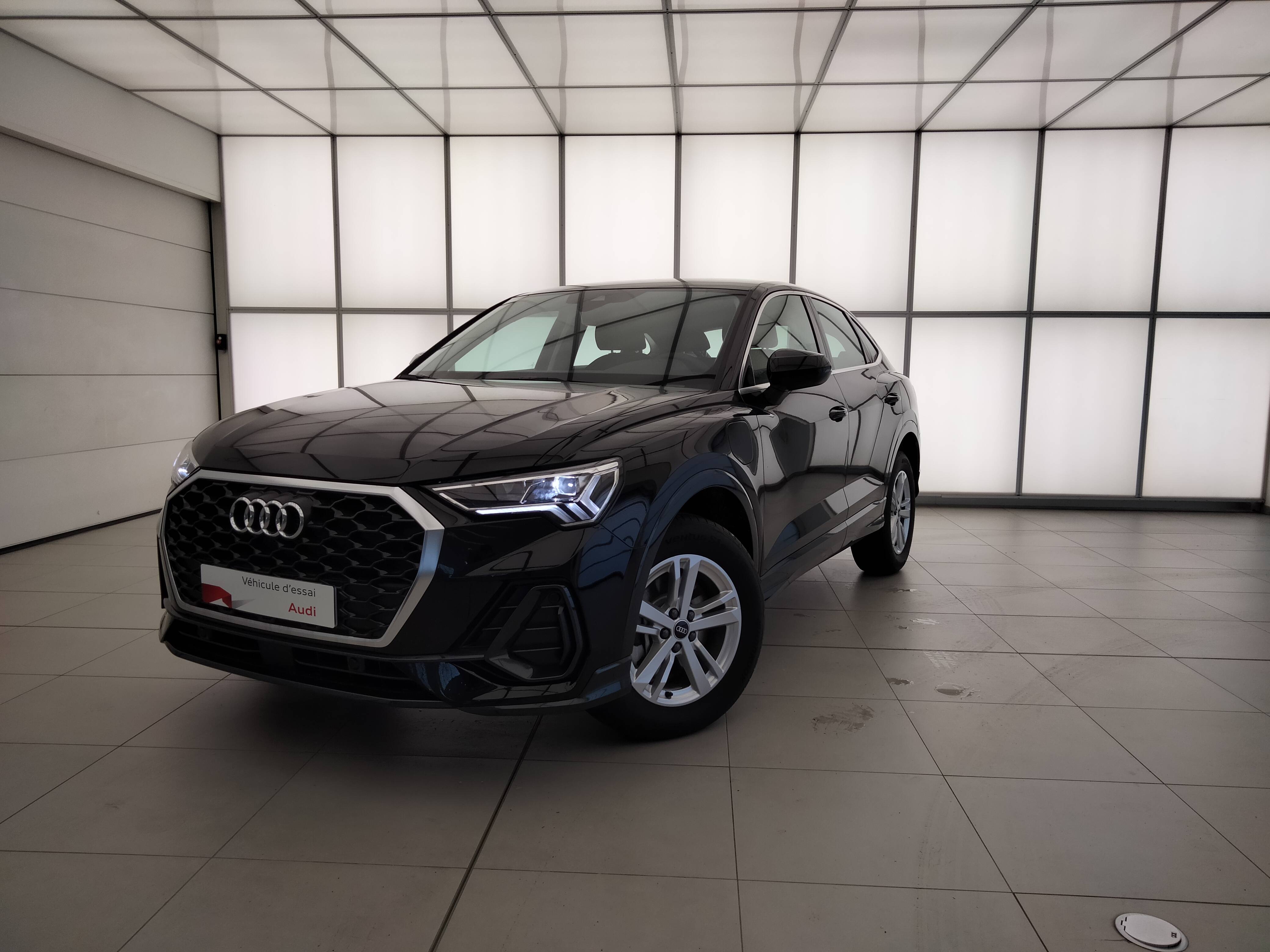 AUDI Q3 SB NEW