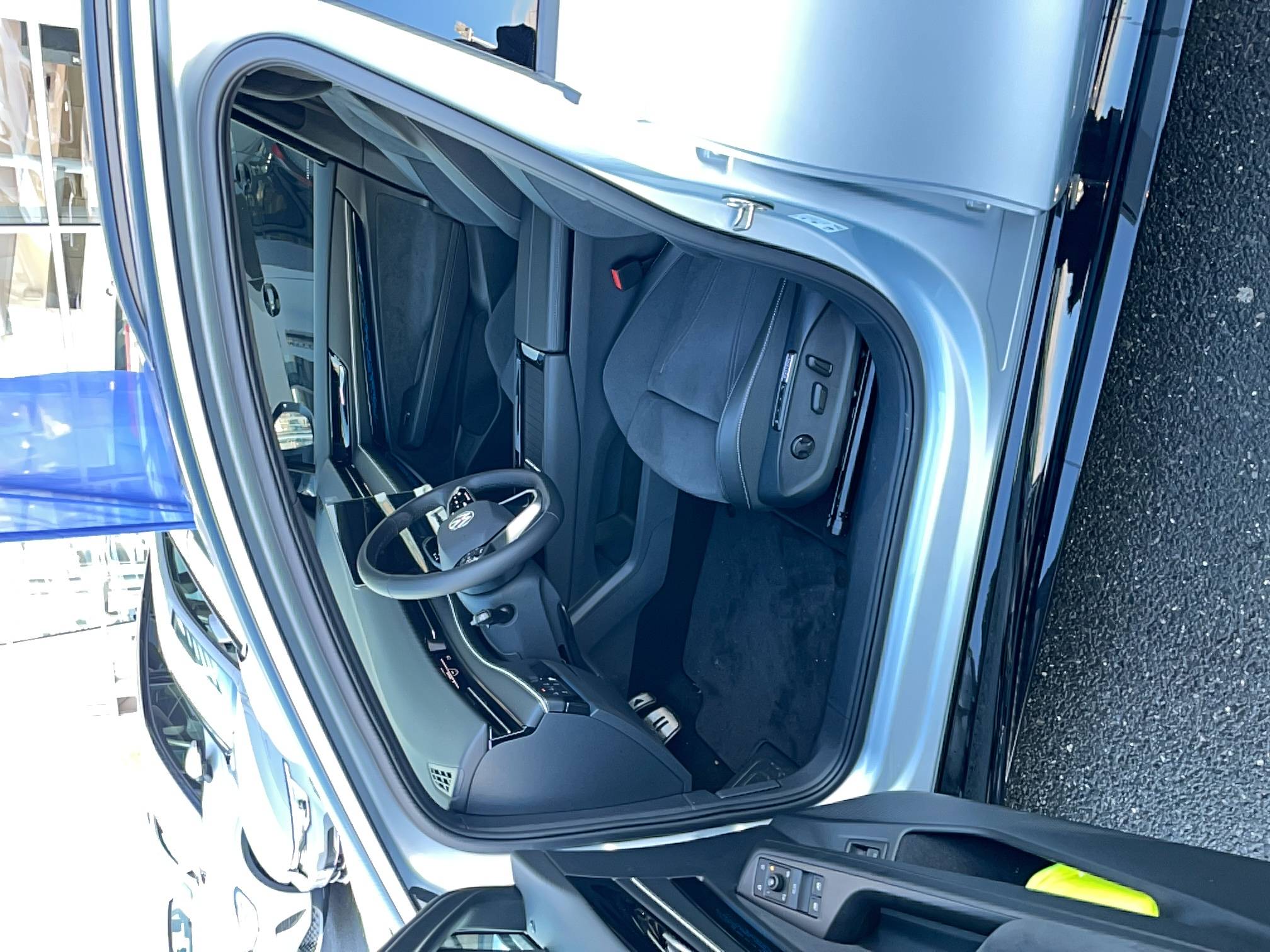 VOLKSWAGEN ID.7 TOURER