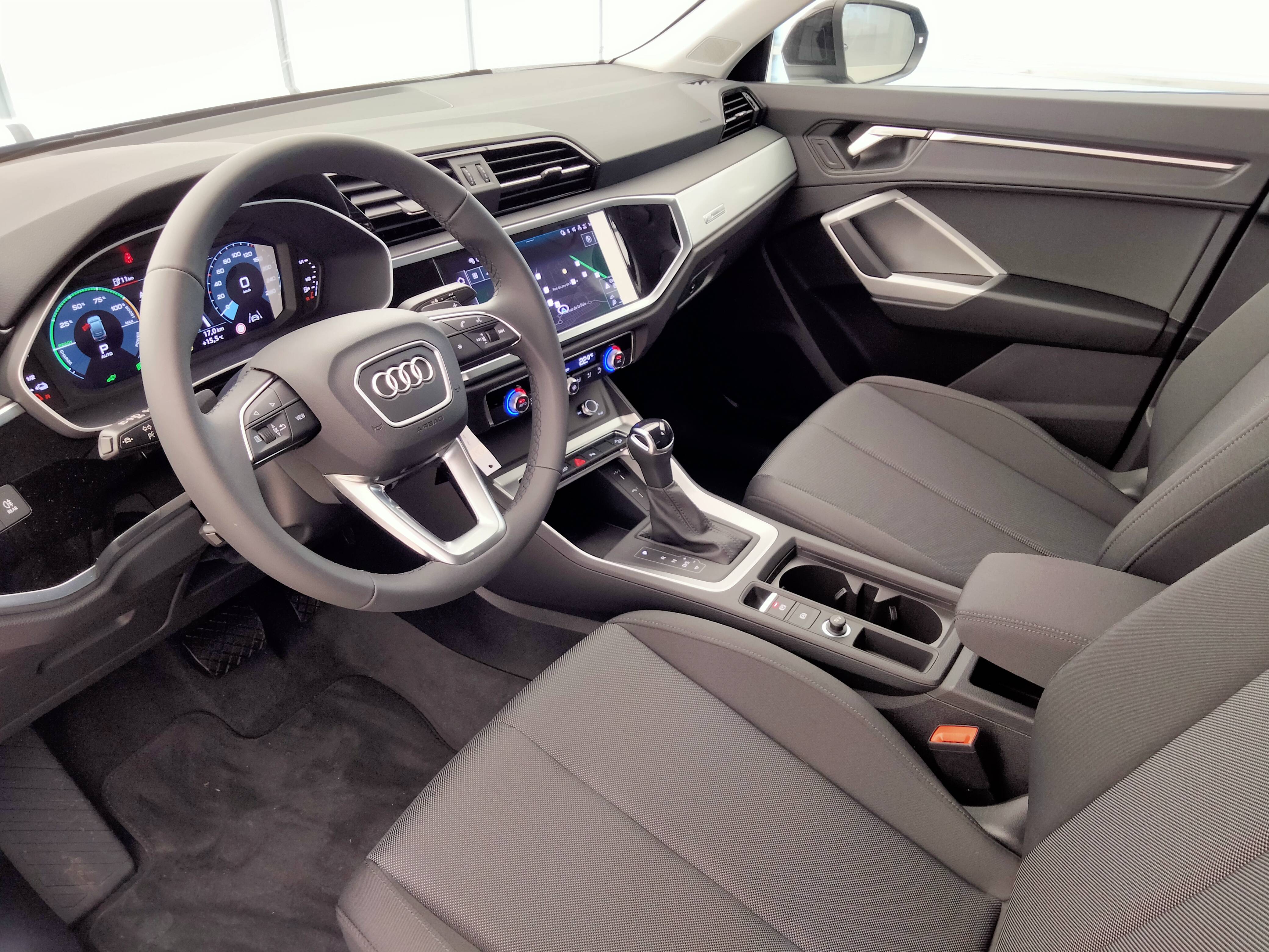 AUDI Q3 SB NEW