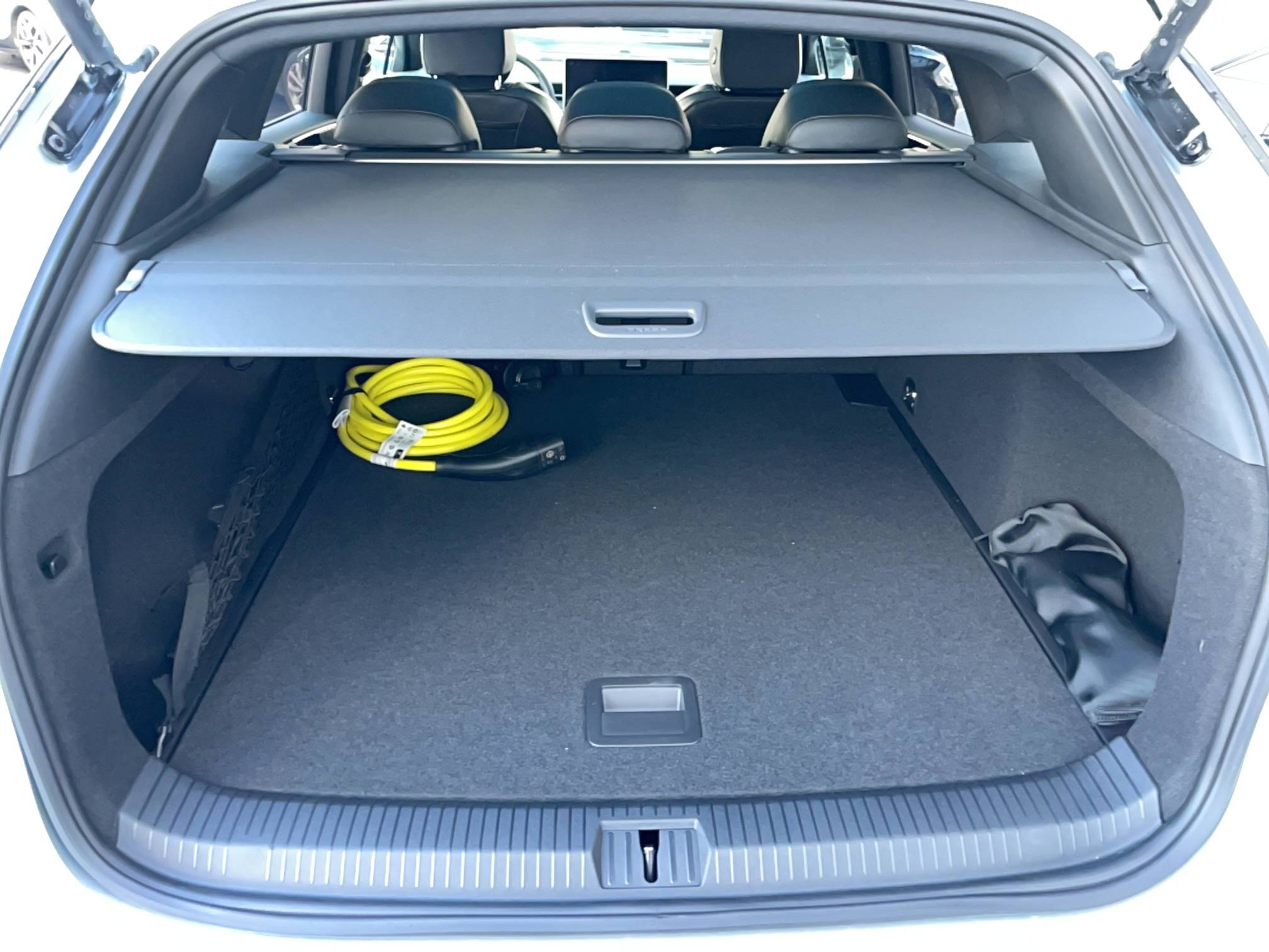 VOLKSWAGEN ID.7 TOURER