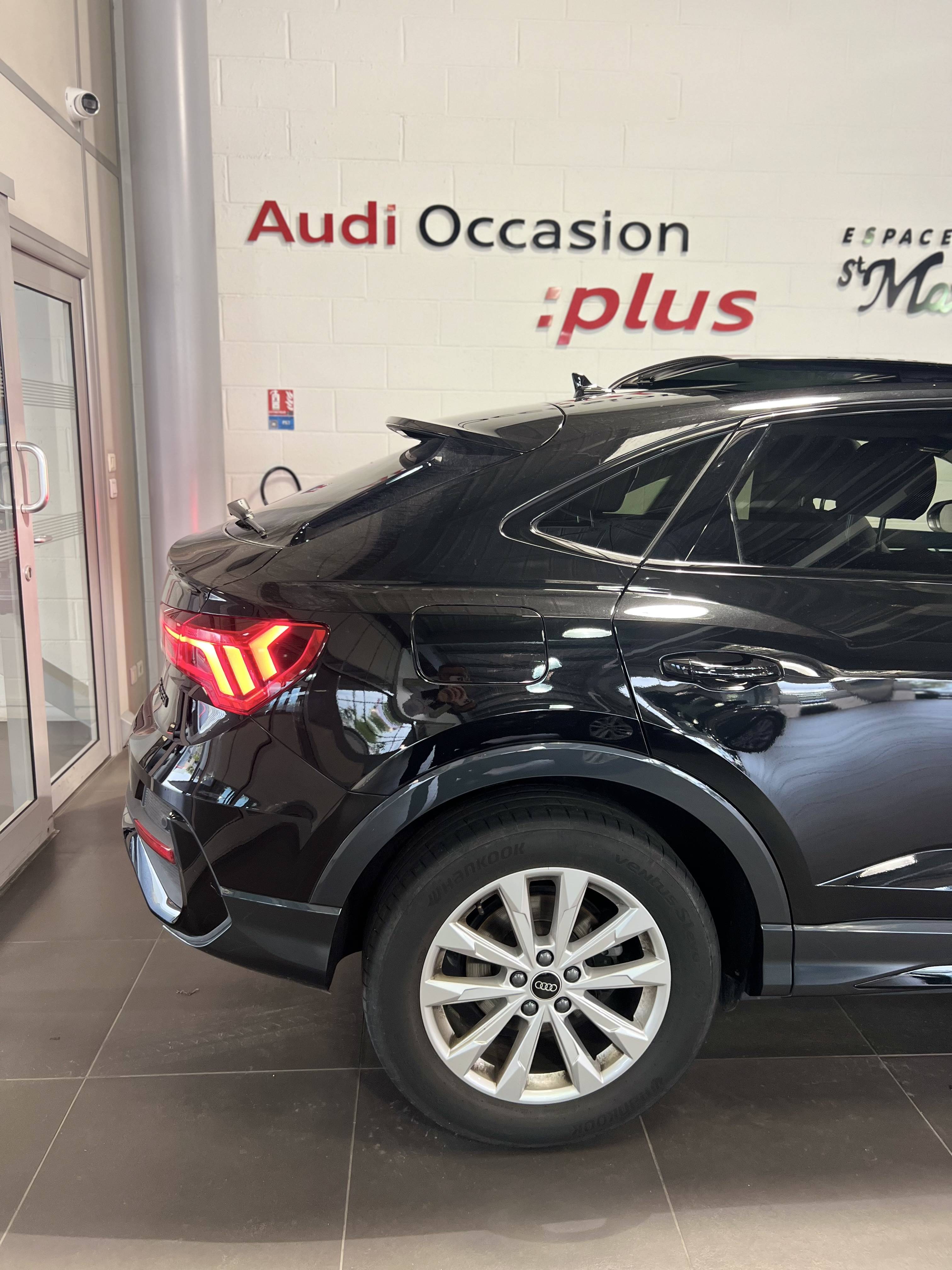 AUDI Q3 SPORTBACK