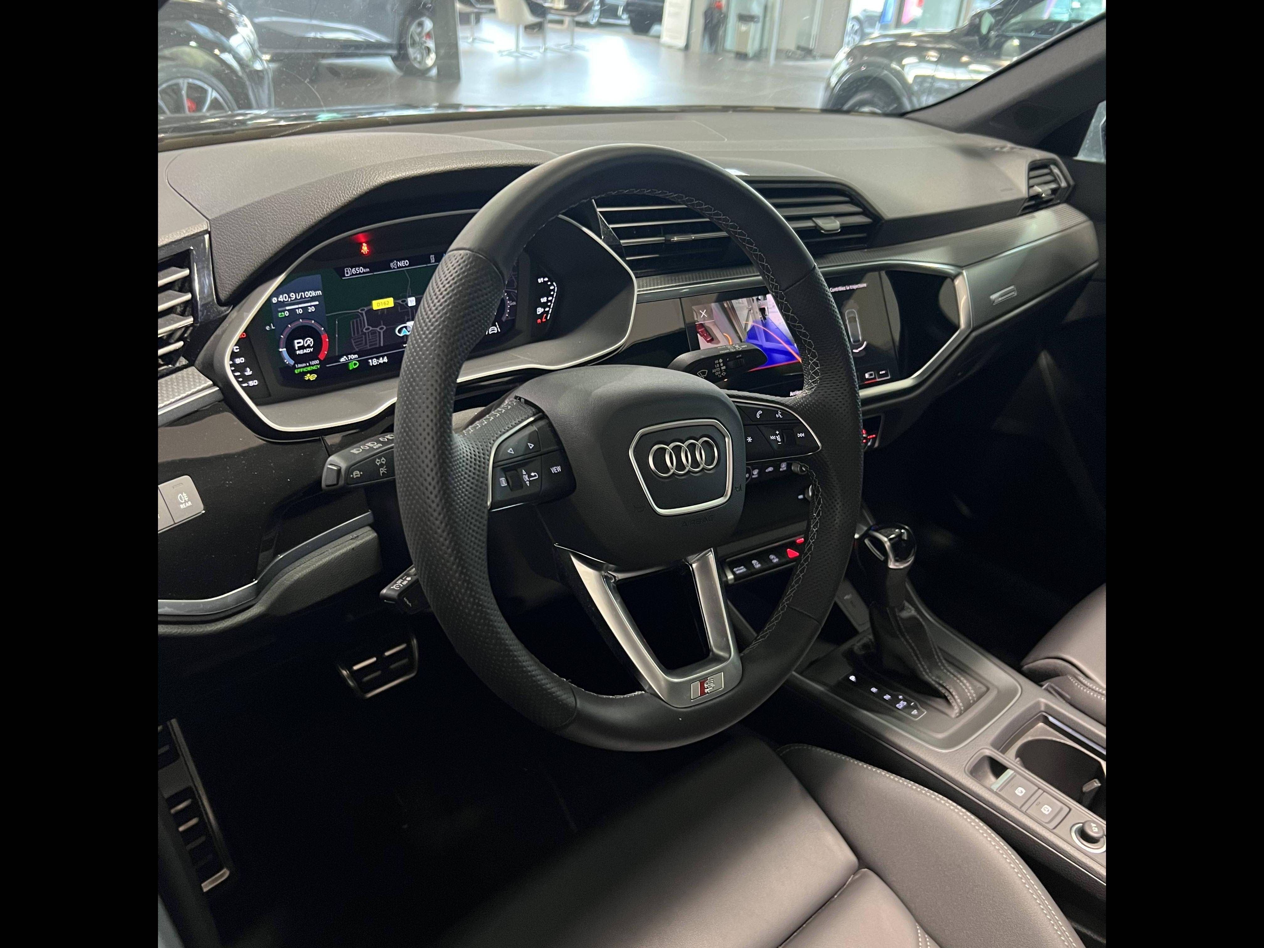 AUDI Q3 SPORTBACK