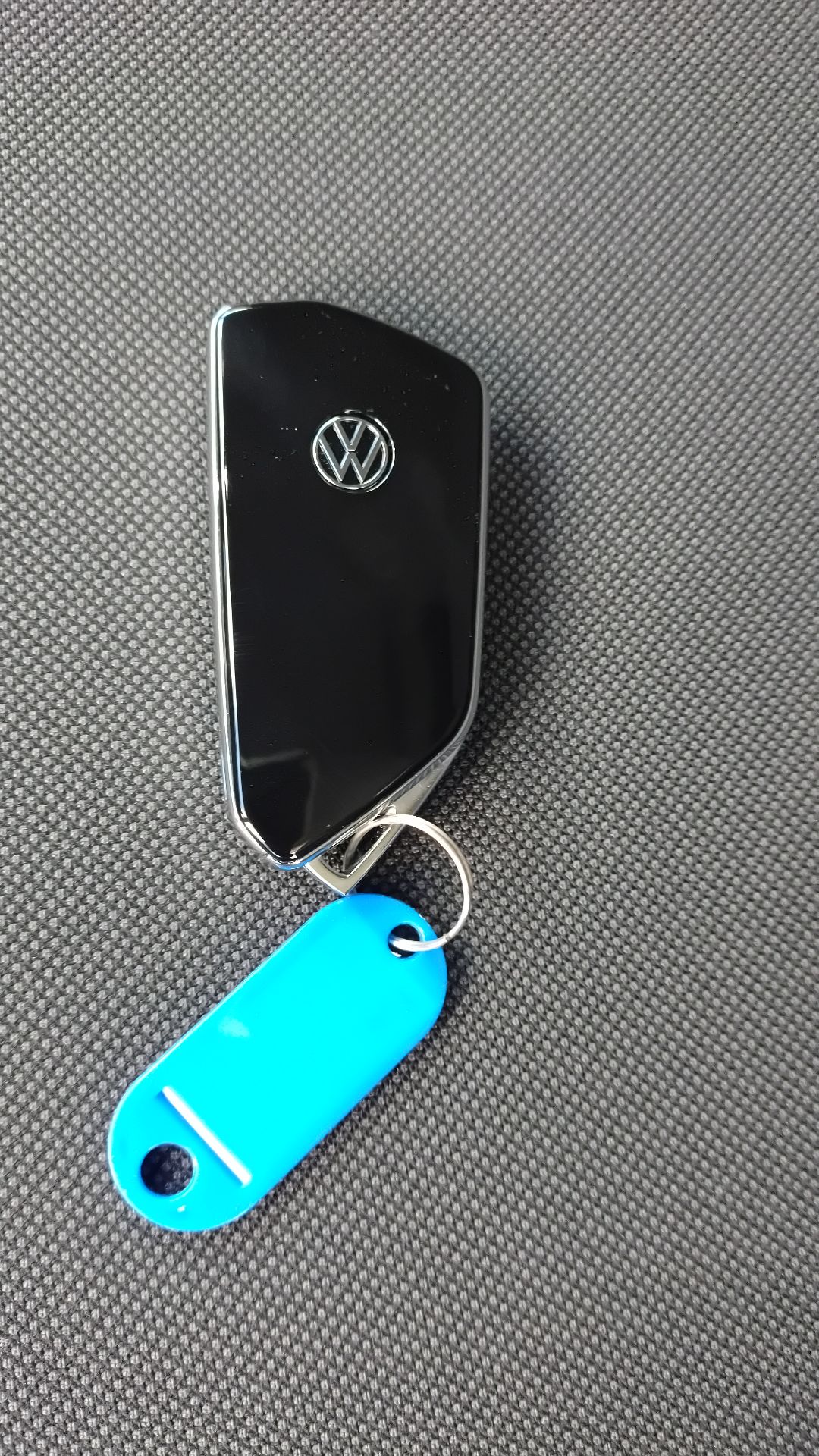 VOLKSWAGEN ID. POLO