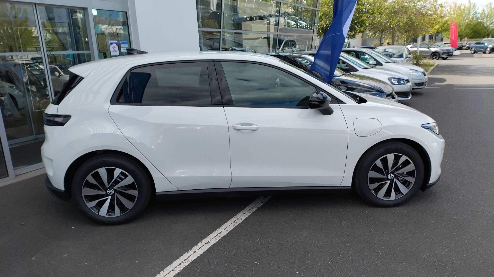 VOLKSWAGEN ID. POLO