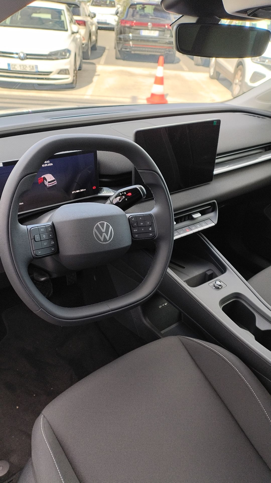 VOLKSWAGEN ID. POLO