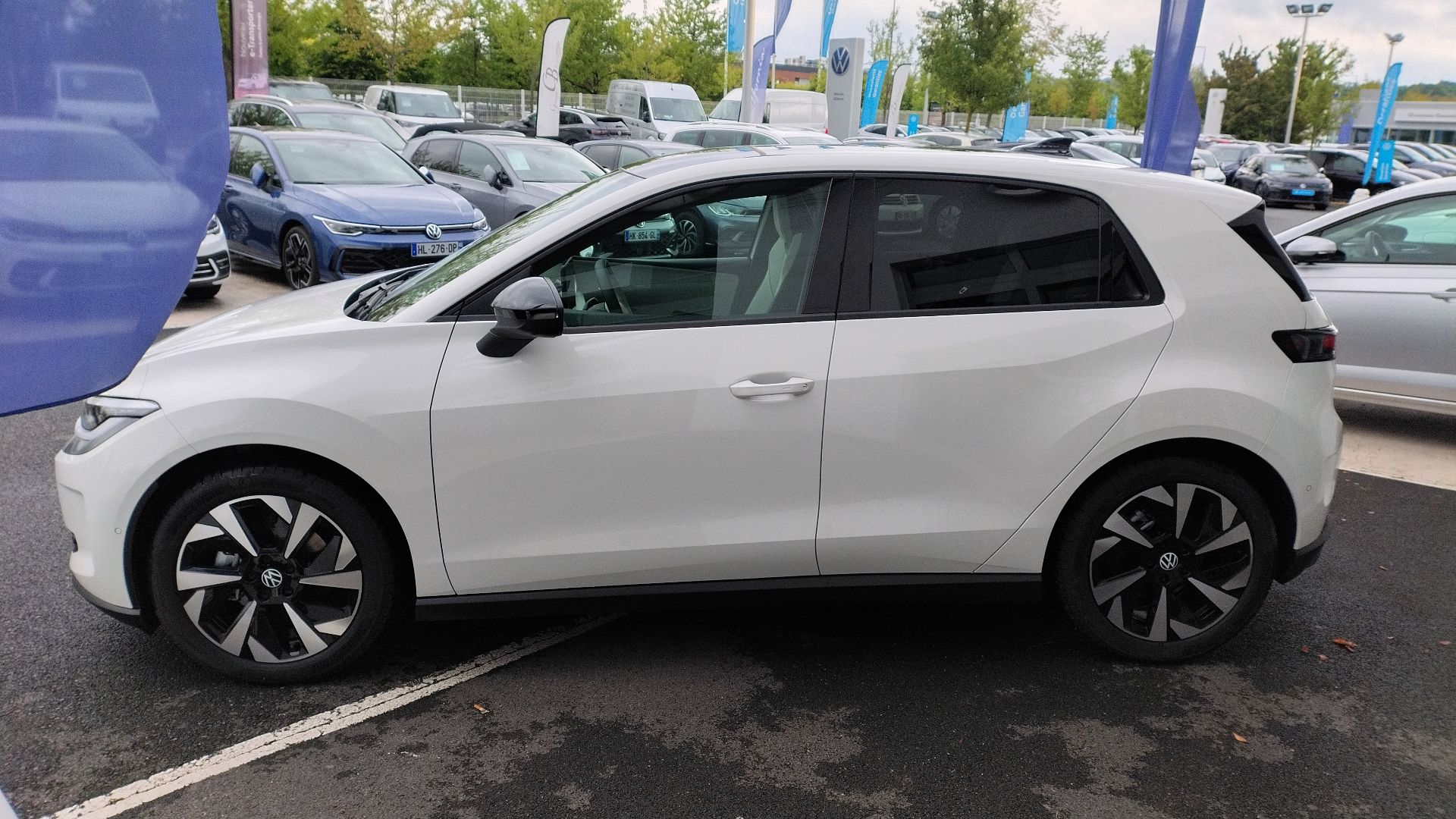 VOLKSWAGEN ID. POLO