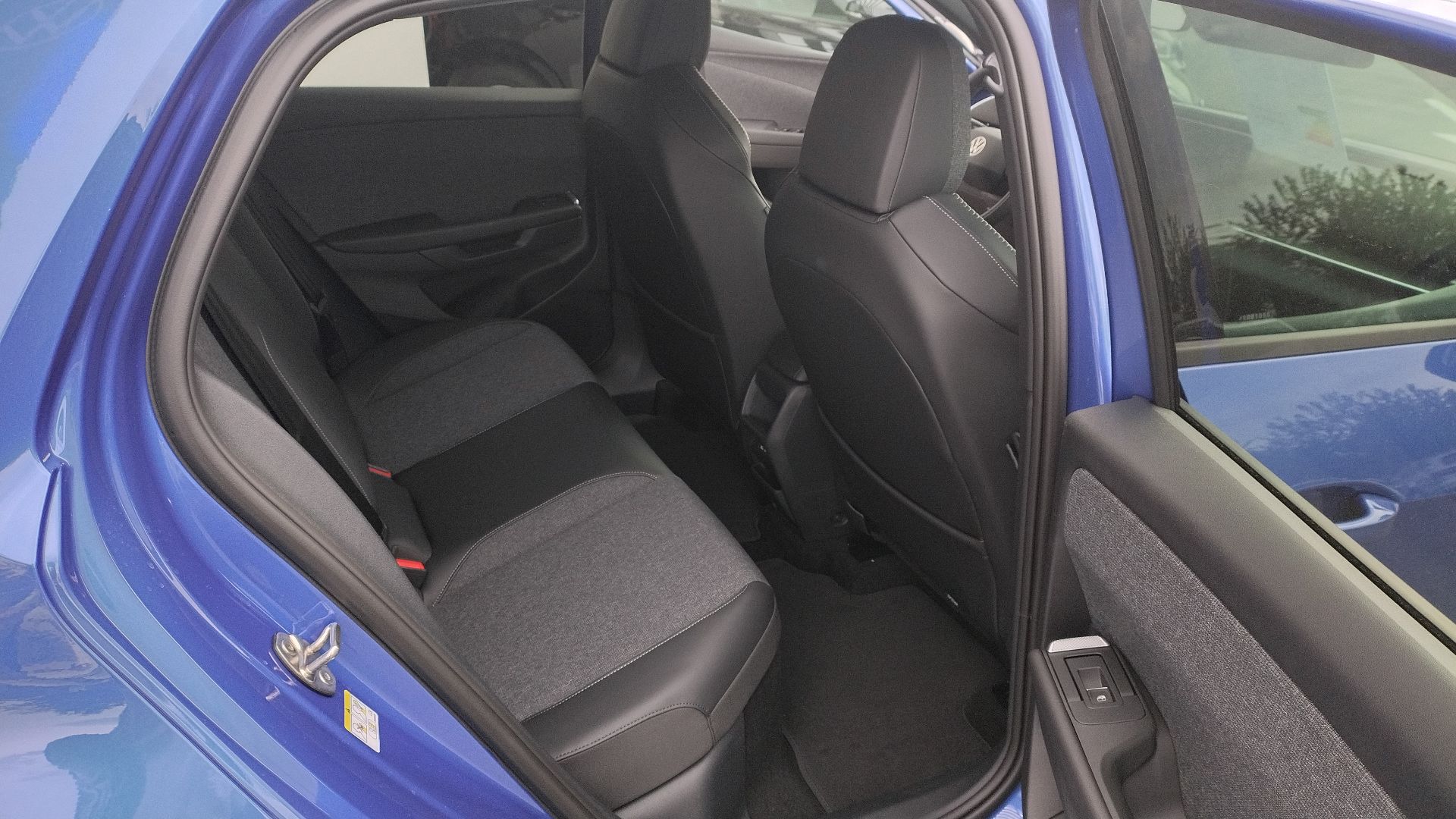 VOLKSWAGEN ID. POLO