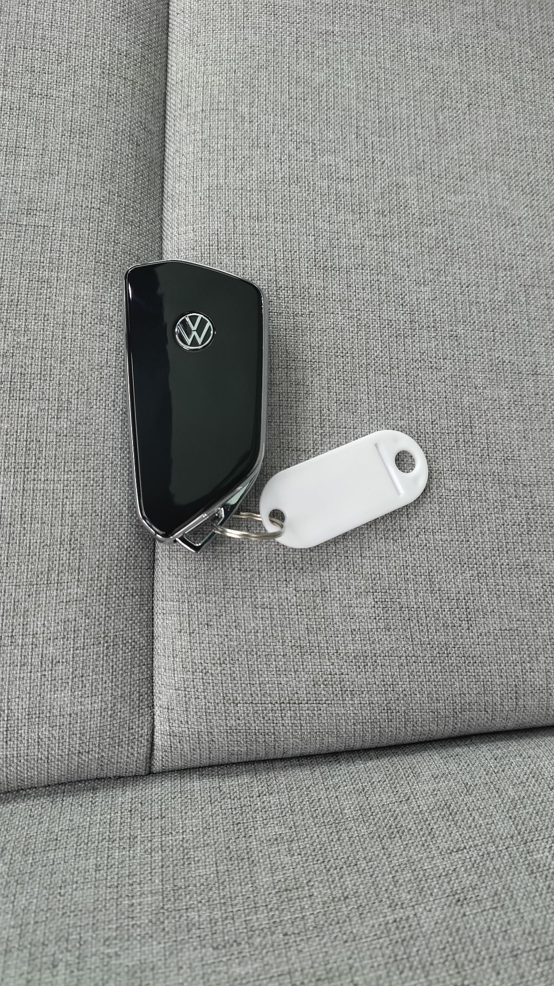 VOLKSWAGEN ID. POLO
