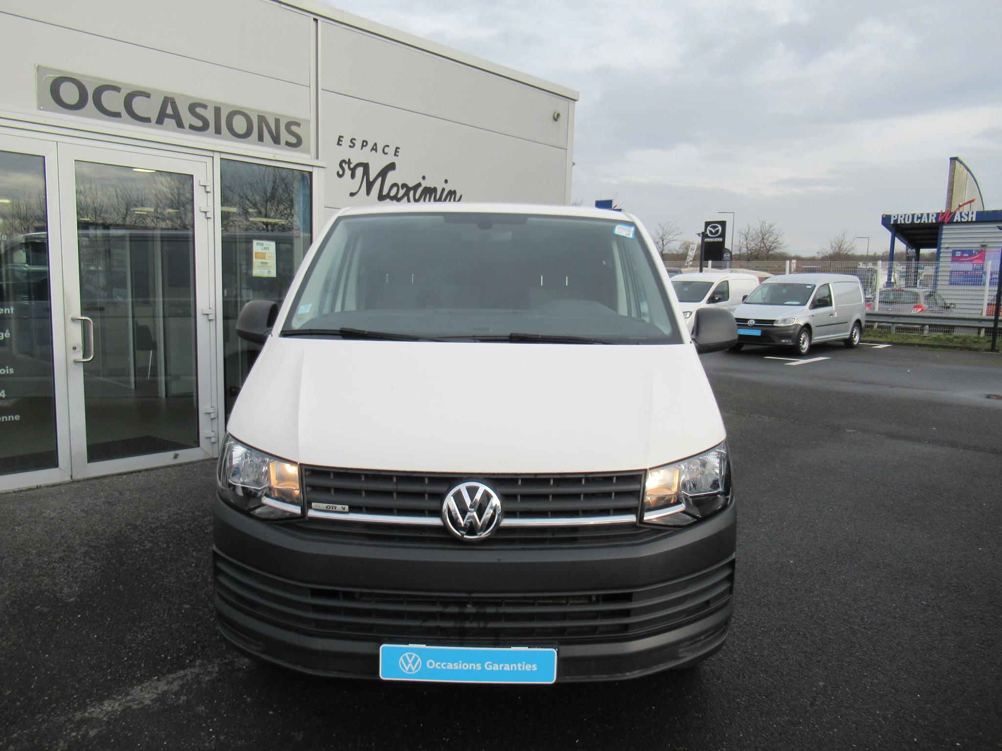 VOLKSWAGEN UTILITAIRES TRANSPORTER 6.1 VAN