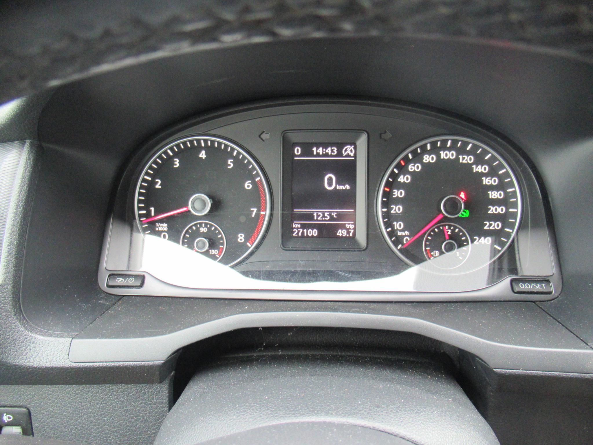 VOLKSWAGEN UTILITAIRES CADDY VAN MAXI