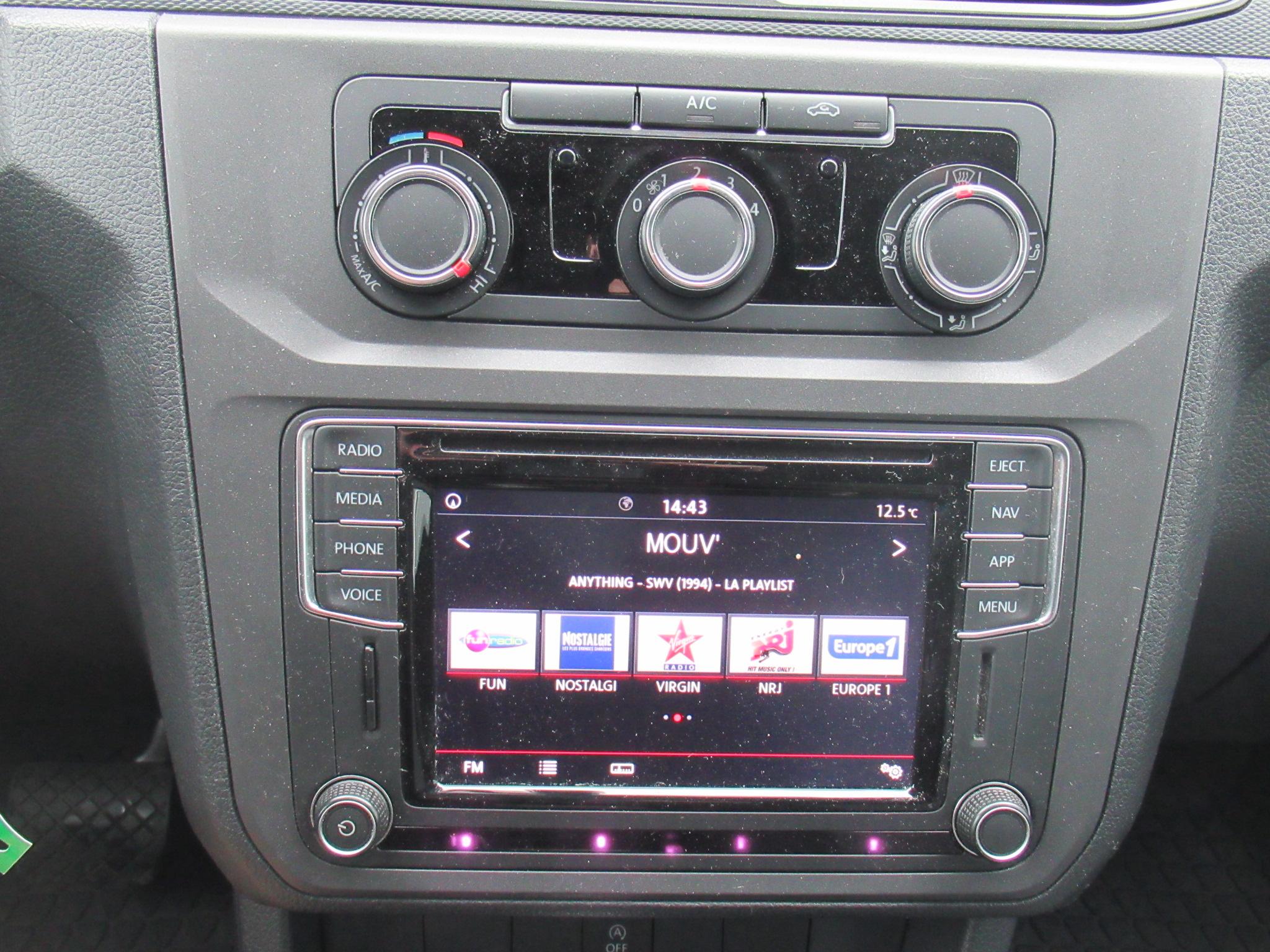 VOLKSWAGEN UTILITAIRES CADDY VAN MAXI