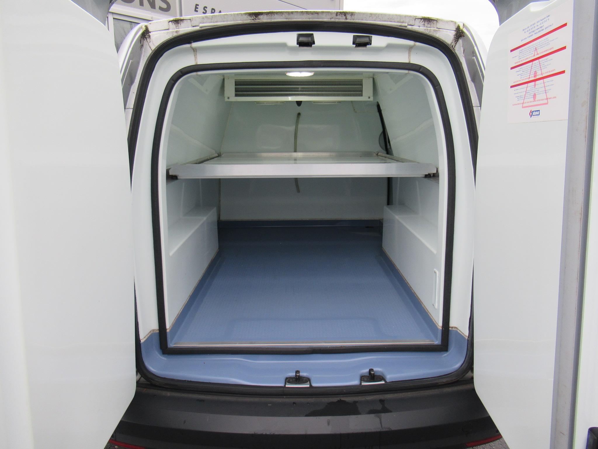 VOLKSWAGEN UTILITAIRES CADDY VAN MAXI