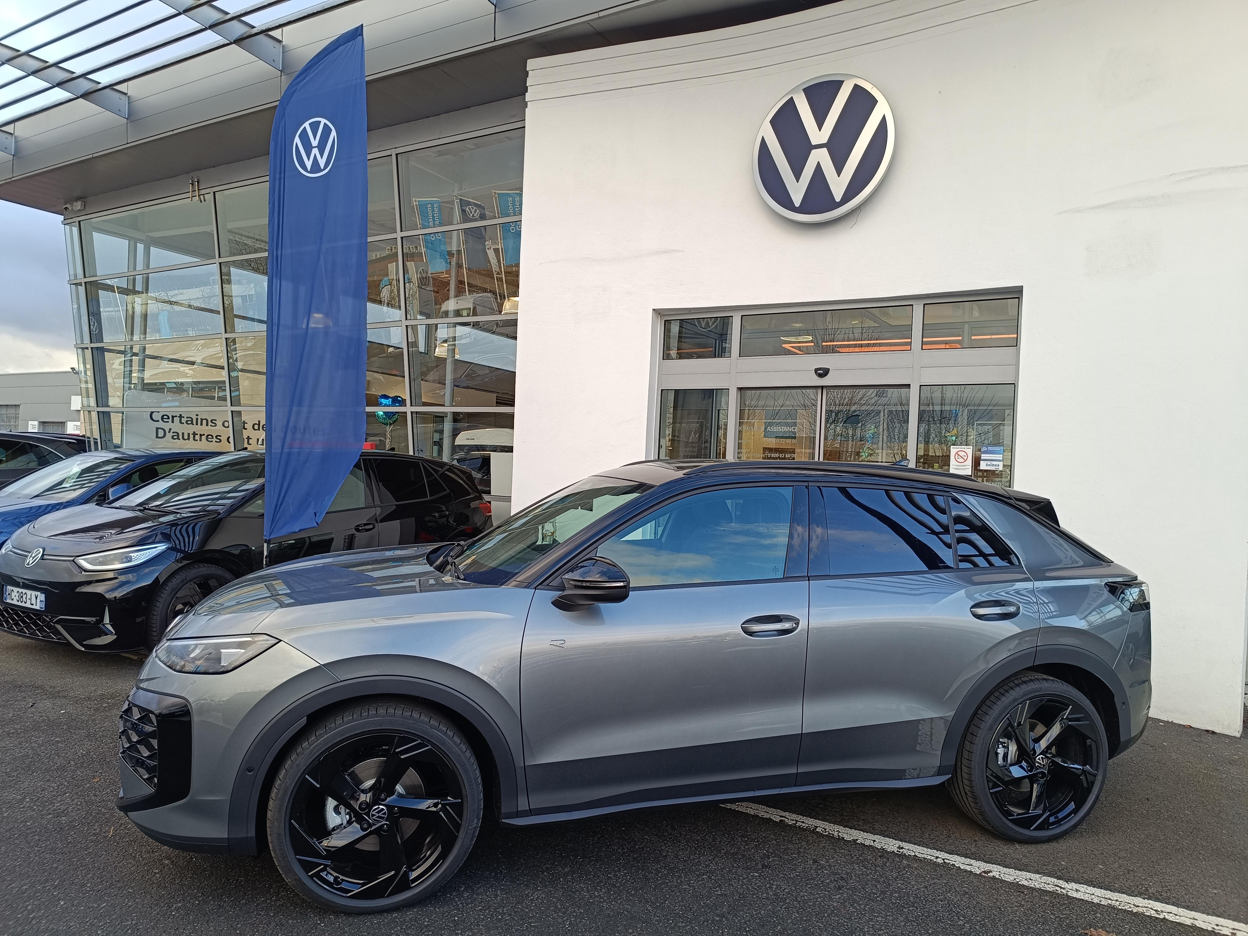 VOLKSWAGEN T-ROC