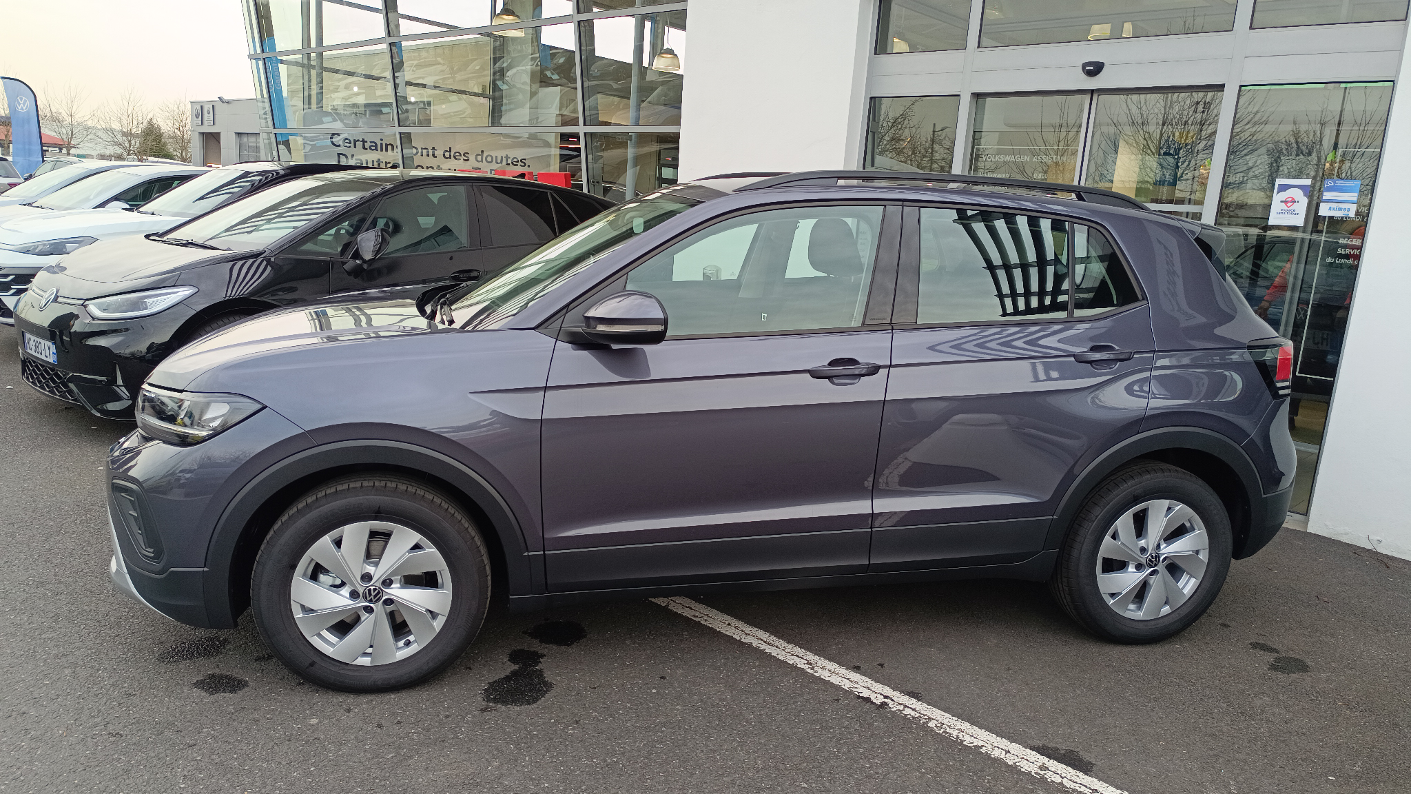 VOLKSWAGEN T-CROSS