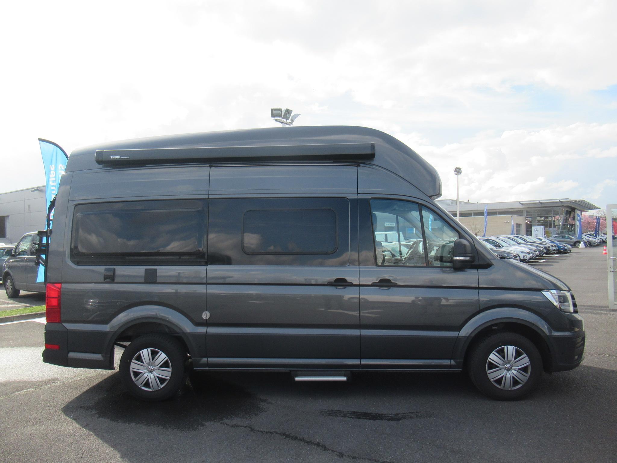 VOLKSWAGEN UTILITAIRES GRAND CALIFORNIA