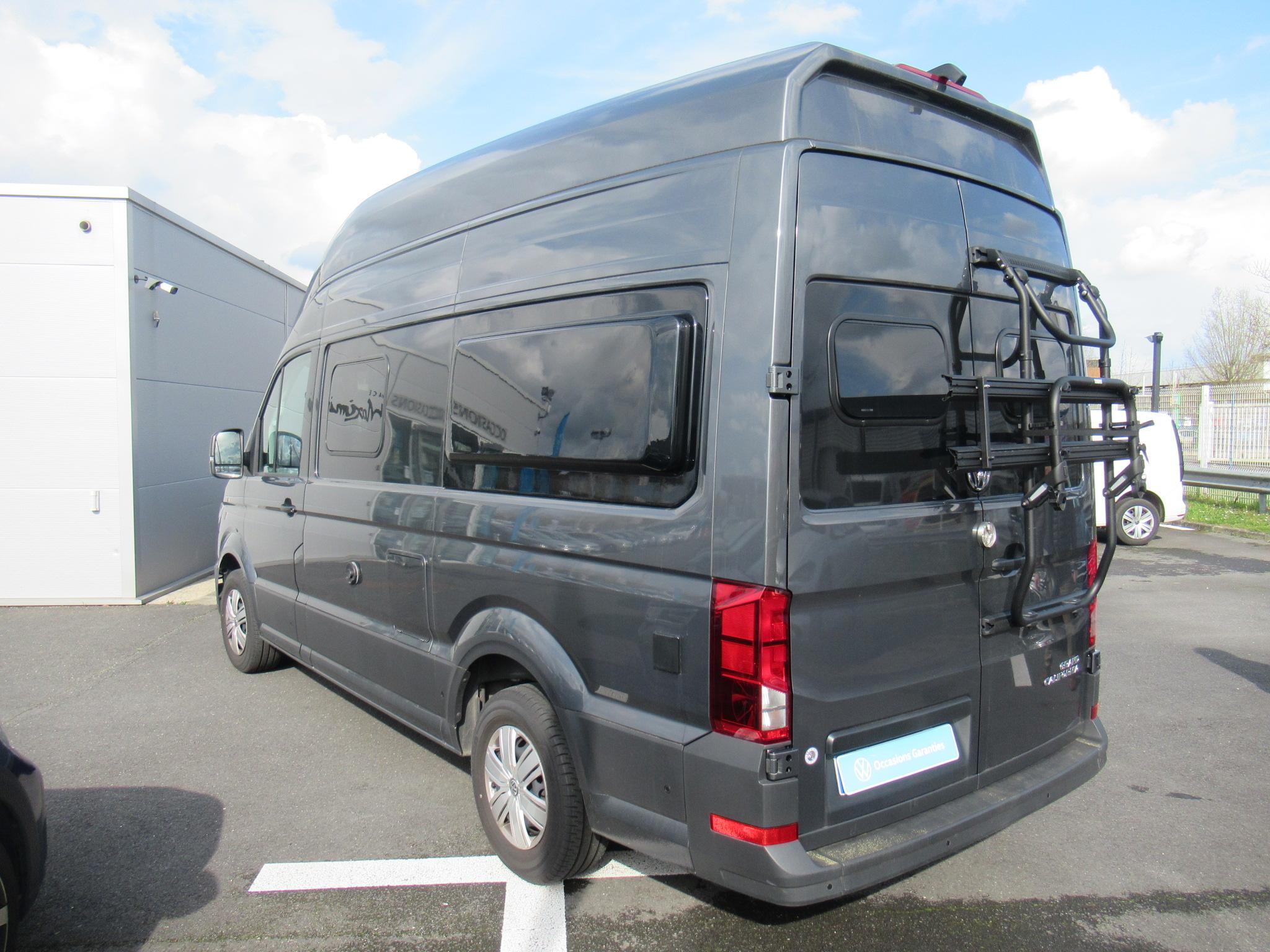 VOLKSWAGEN UTILITAIRES GRAND CALIFORNIA